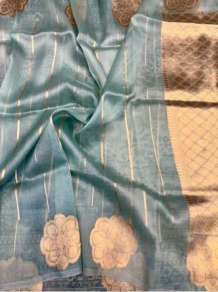 Powder Blue Pure Kora Kadhiyal Tissue Banaras Handloom Saree - Rungkaat
