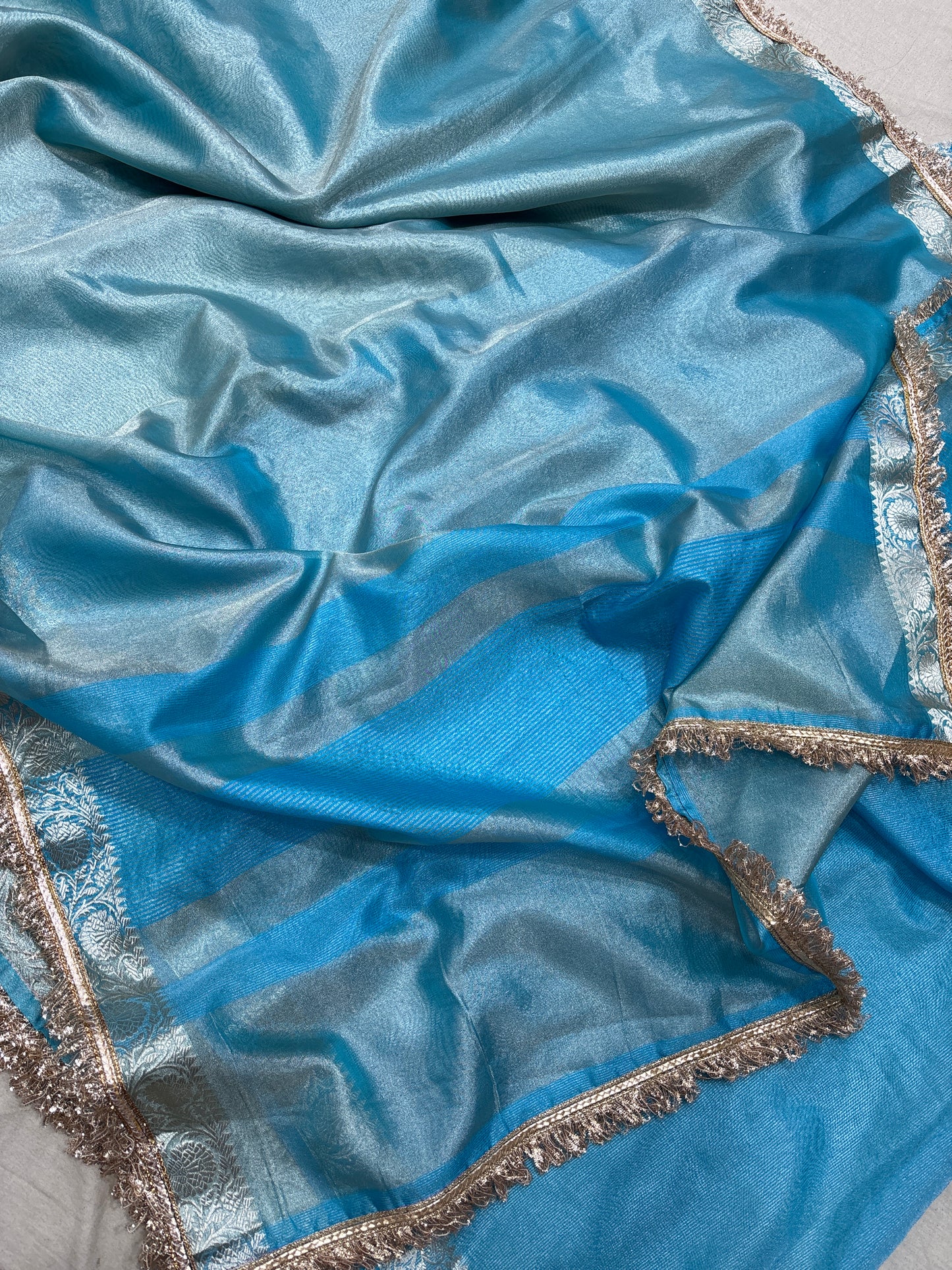 Trendy Banarasi Tissue Saree With Border Lace - Rungkaat