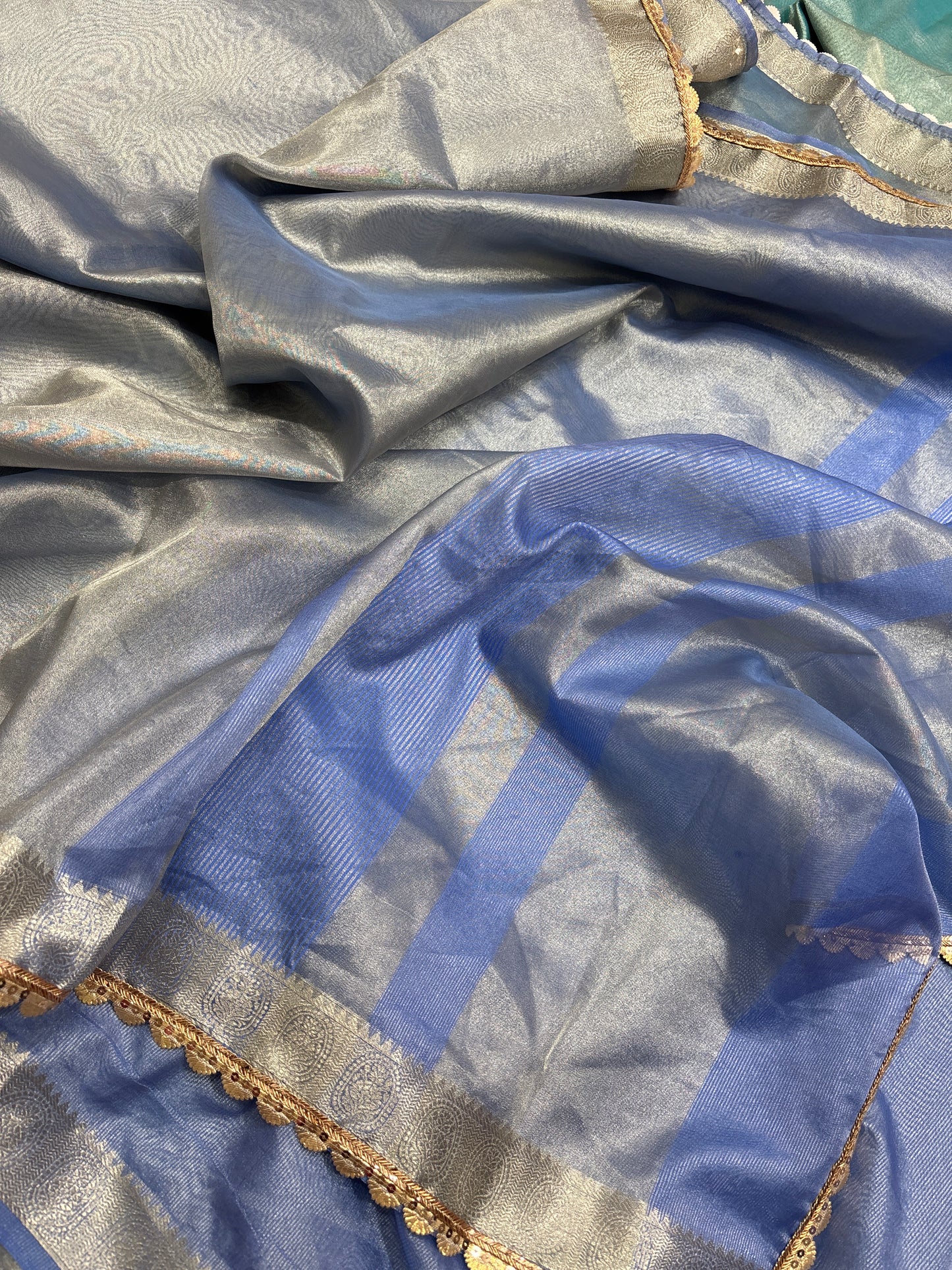 Tissue Banarasi Saree with Border Lace - Rungkaat