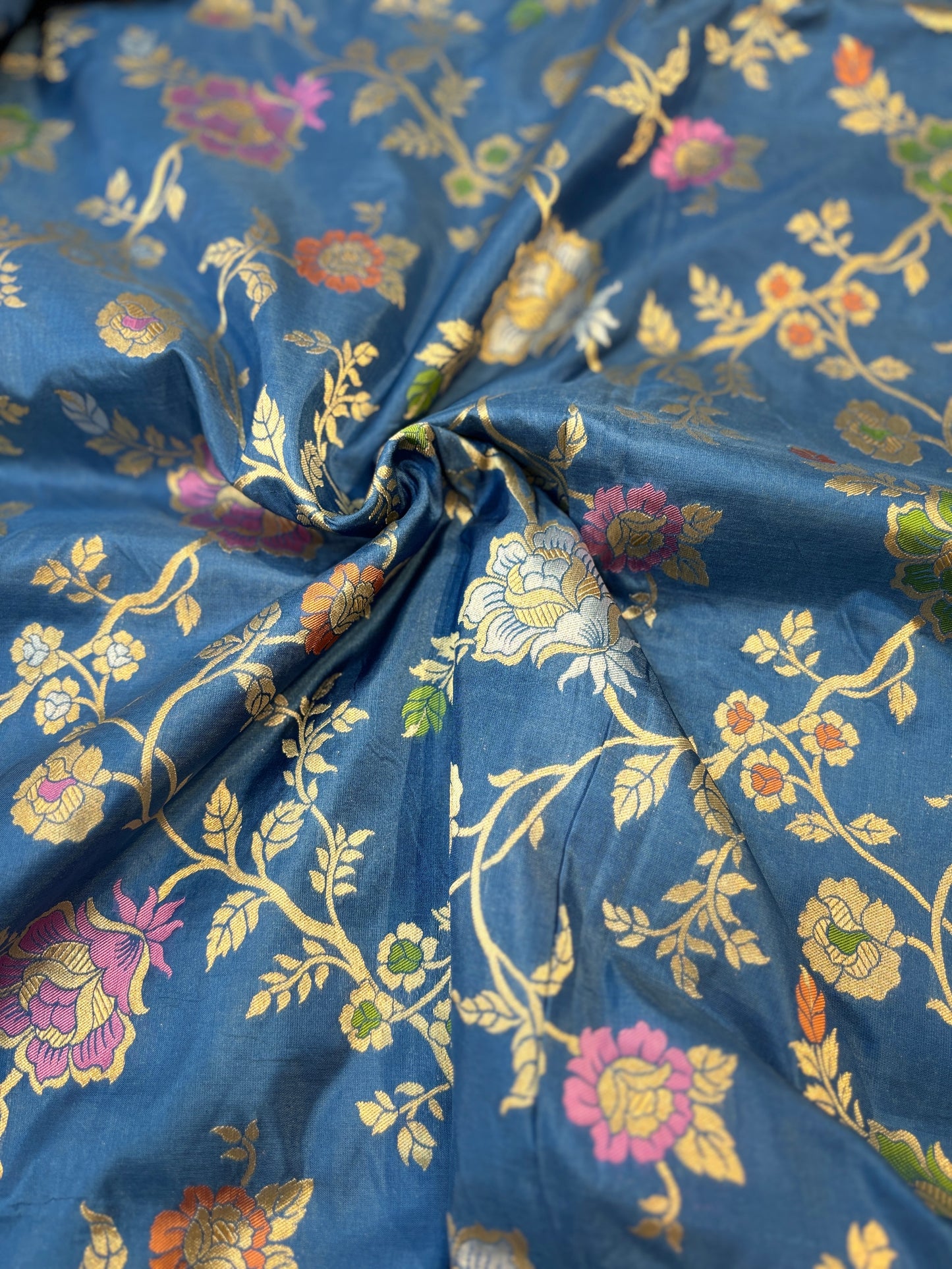 Blue sky Pure katan jangla Banarasi Handloom saree - Rungkaat
