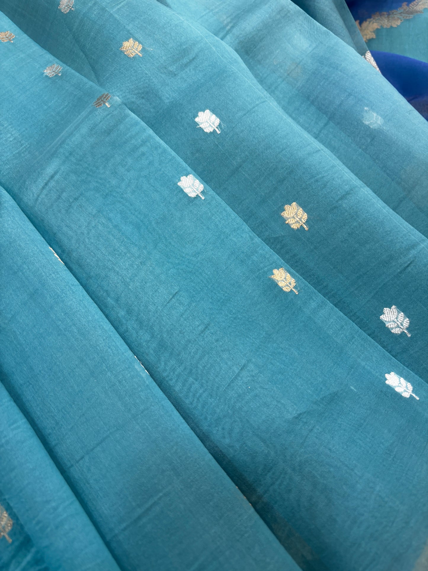 Sky Blue Kora Katan Rungkaat Banarasi Handloom Saree