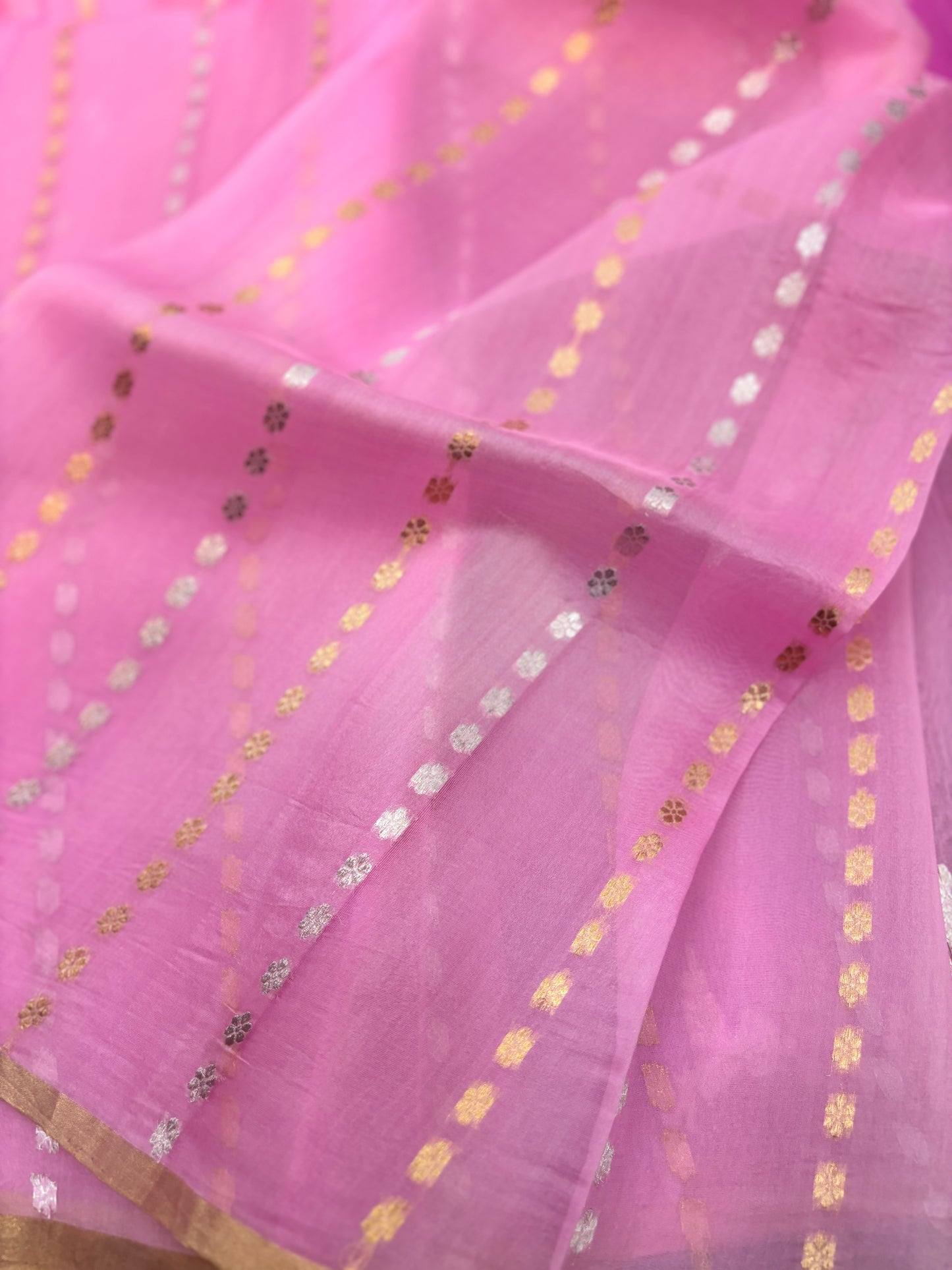 Lavender Pure Kora Katan Rungkaat Banarasi Handloom Saree