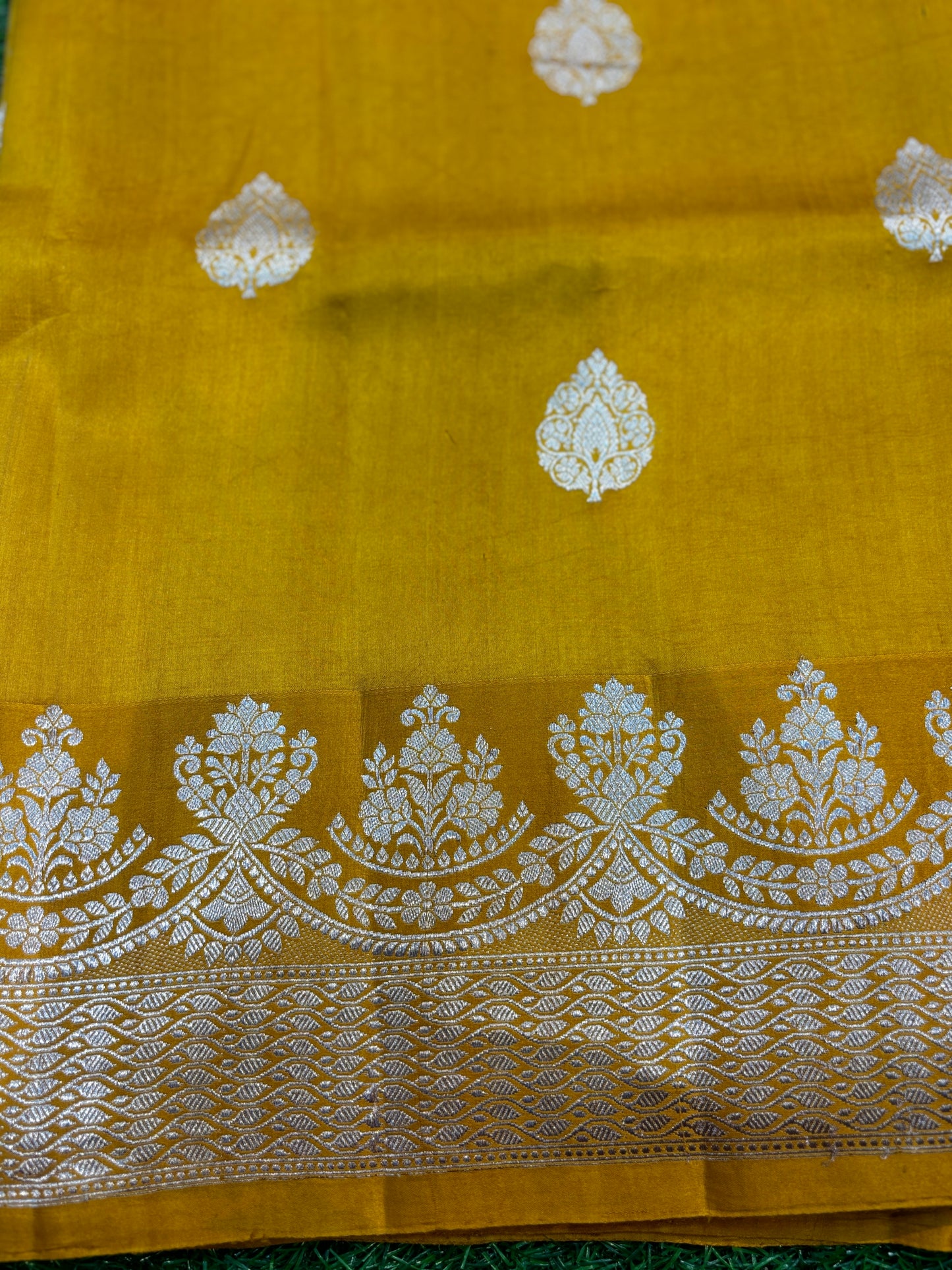 mustard Yellow Pure Raw Mango Banarasi Handloom Saree - Rungkaat