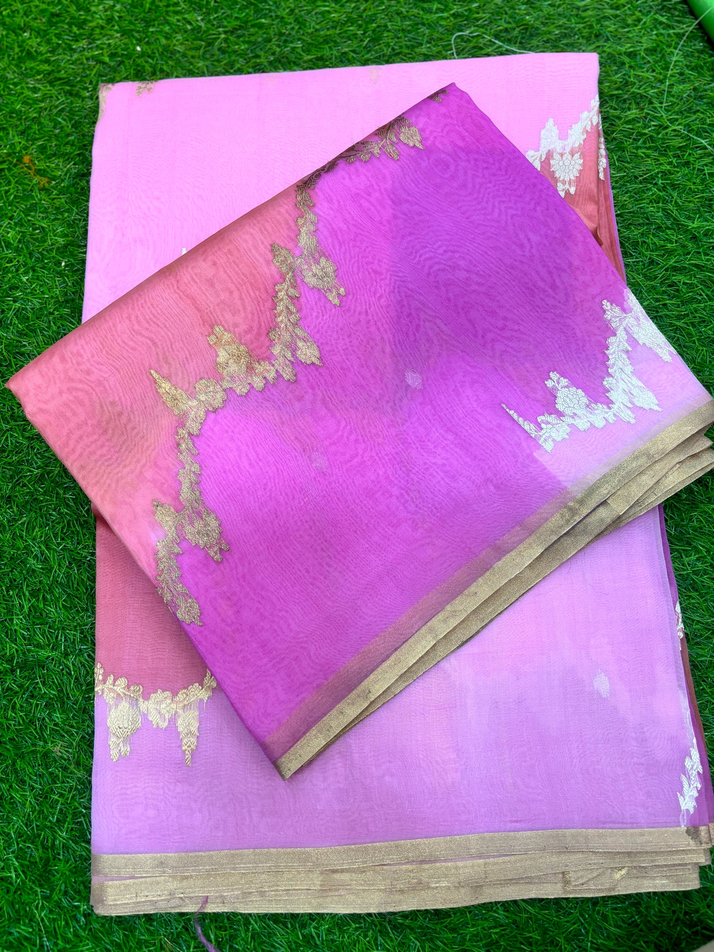Lavender Pure Kora Katan Rungkaat Banarasi Handloom Saree