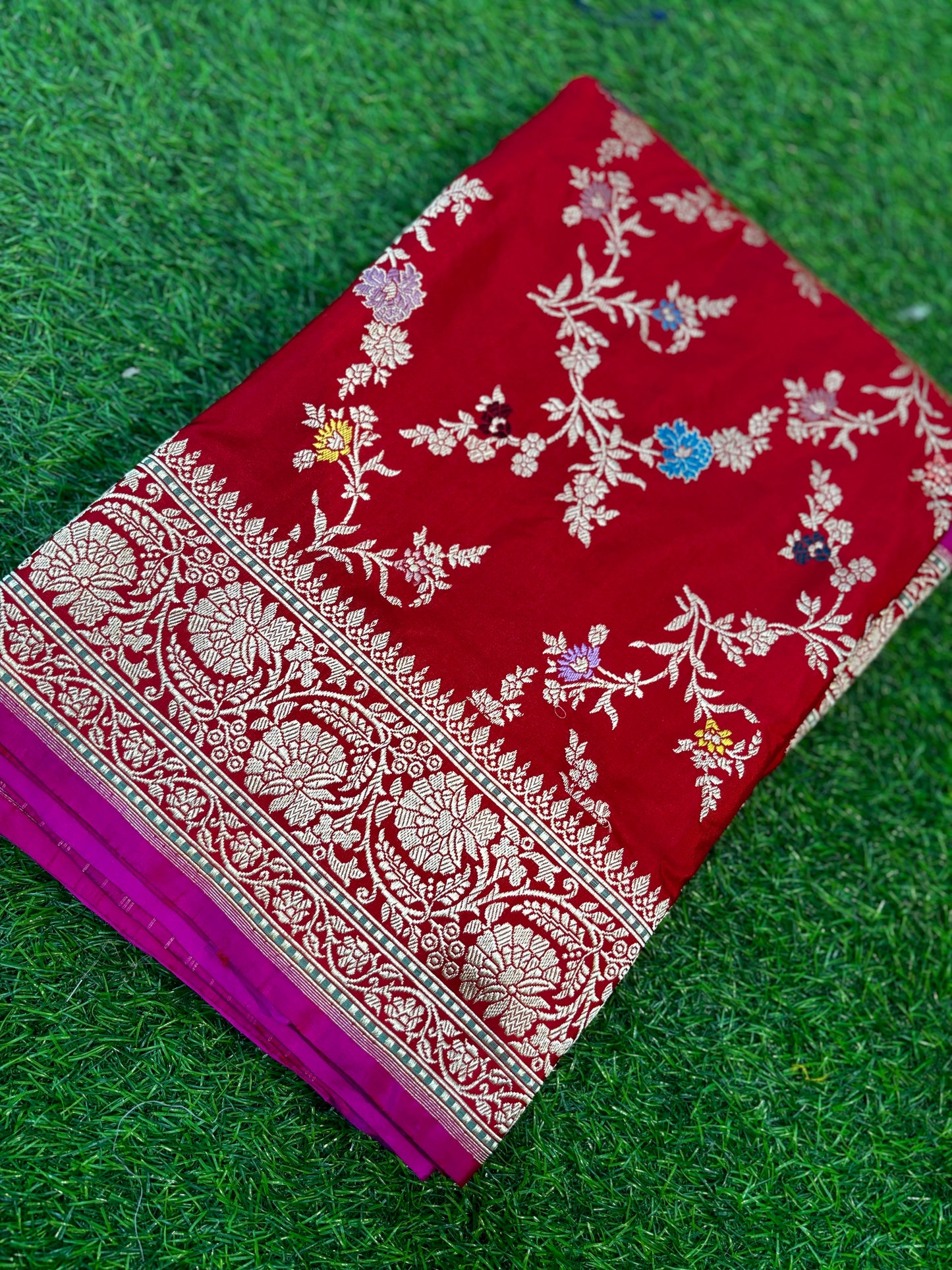 Exclusive Pure Katan Jangla Banarasi Handloom Saree