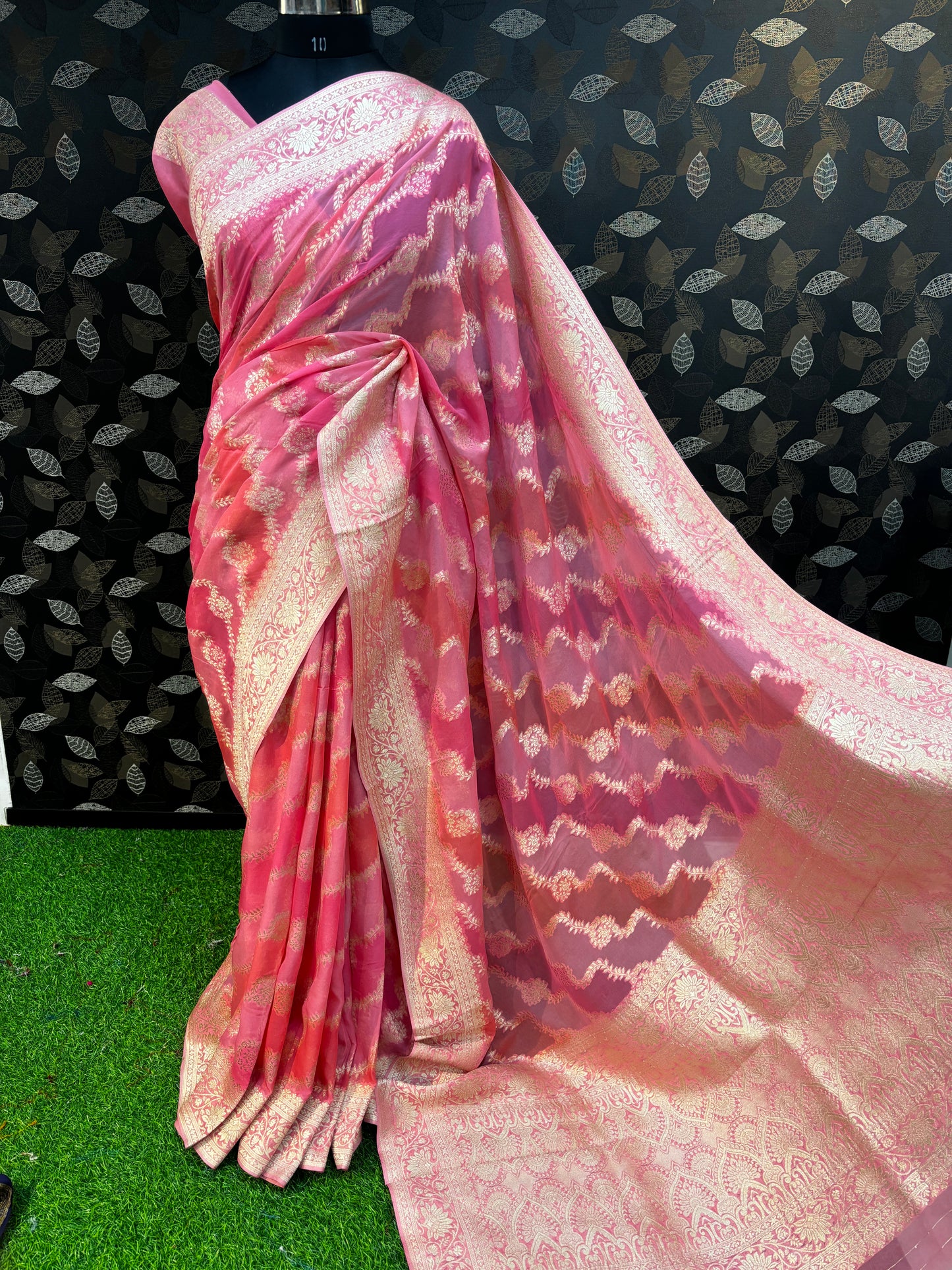 Pink shads Of rungkaat Georgette Banarasi Saree - Rungkaat
