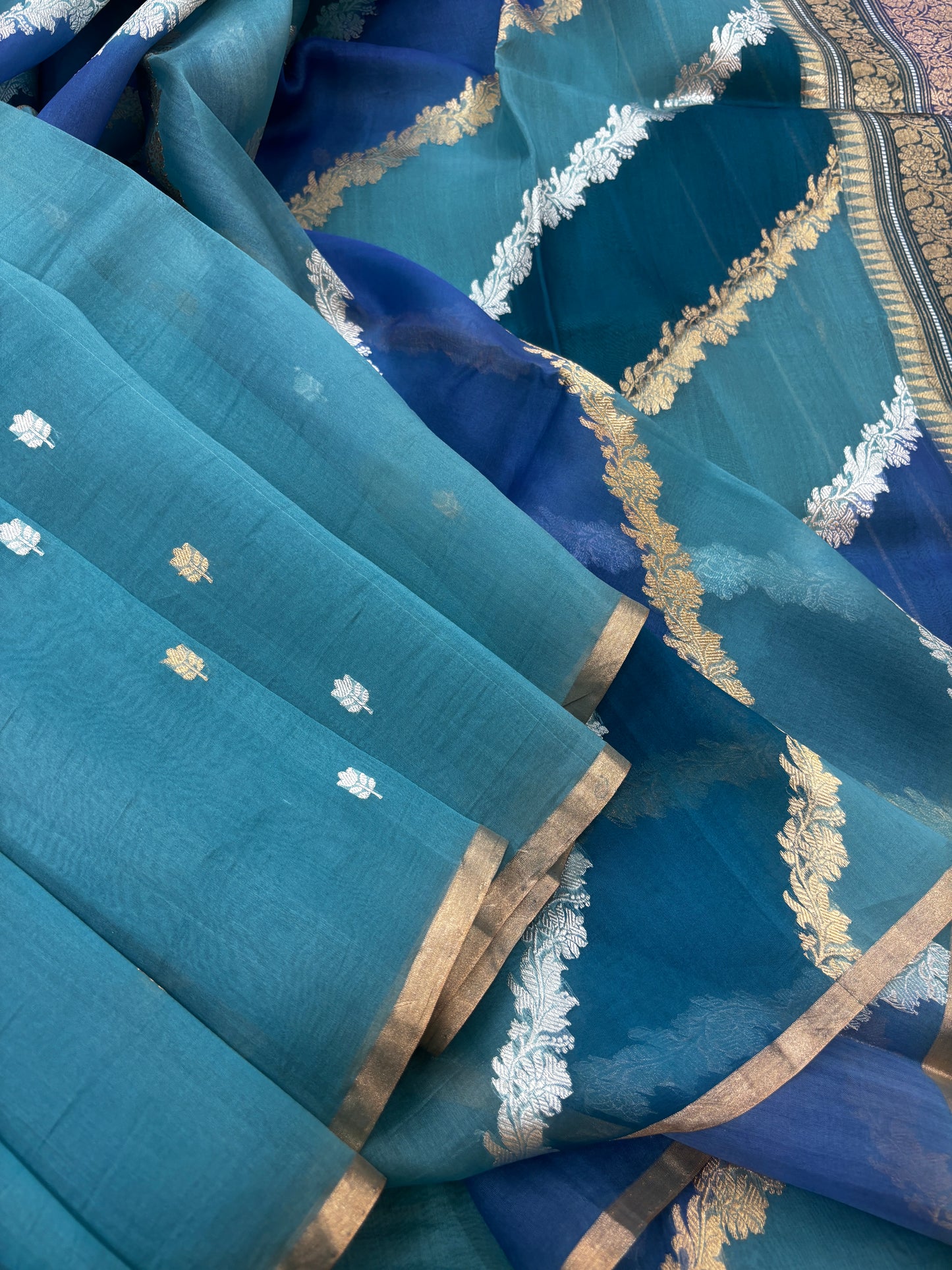 Sky Blue Kora Katan Rungkaat Banarasi Handloom Saree