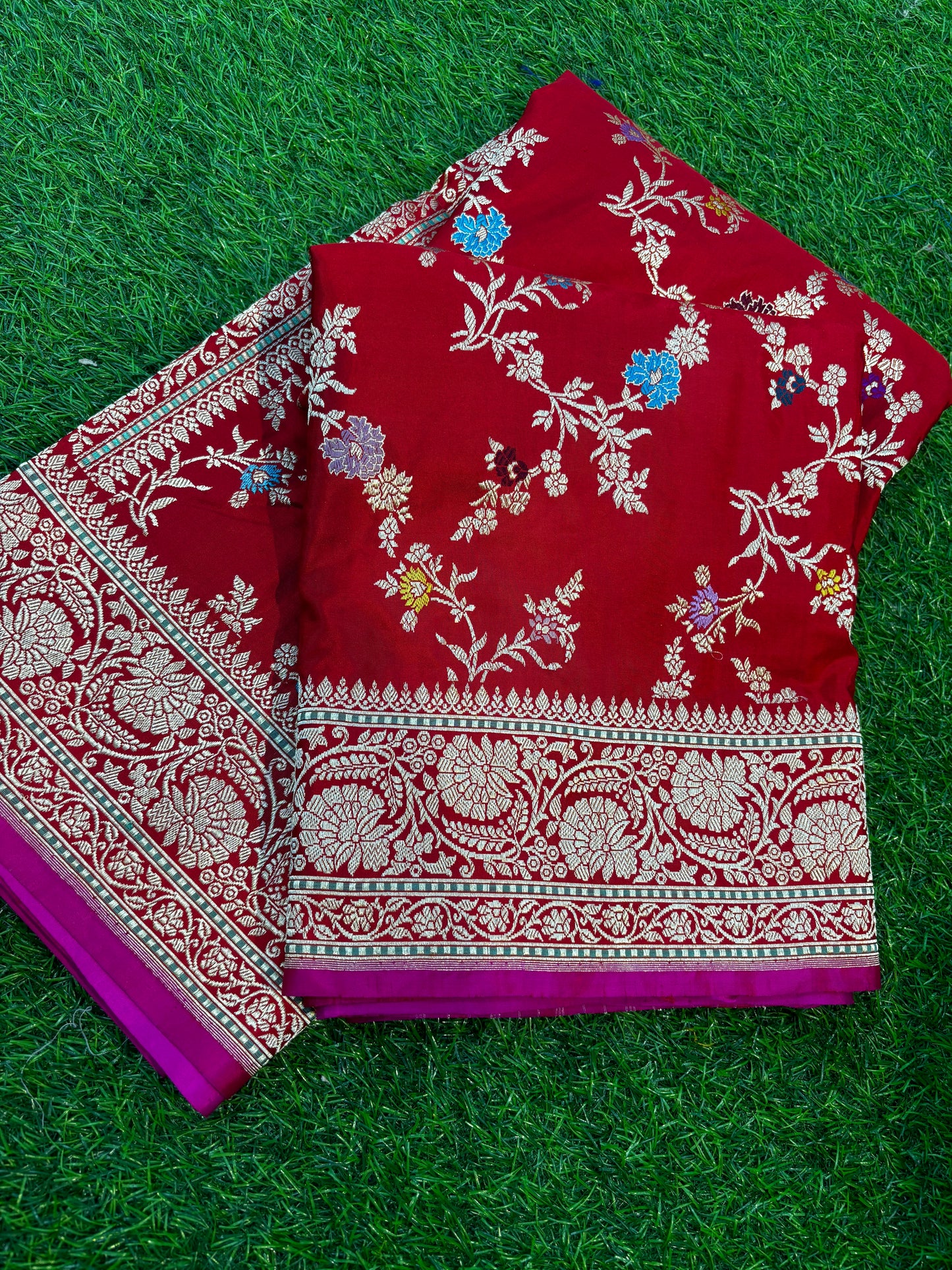 Exclusive Pure Katan Jangla Banarasi Handloom Saree