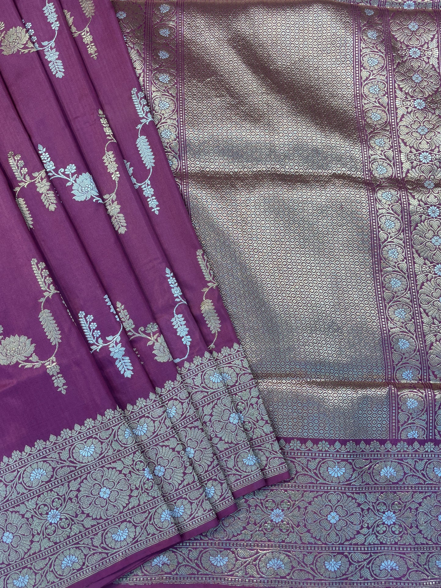 Lavender Pure Katan Jangla Banarasi Handloom Saree