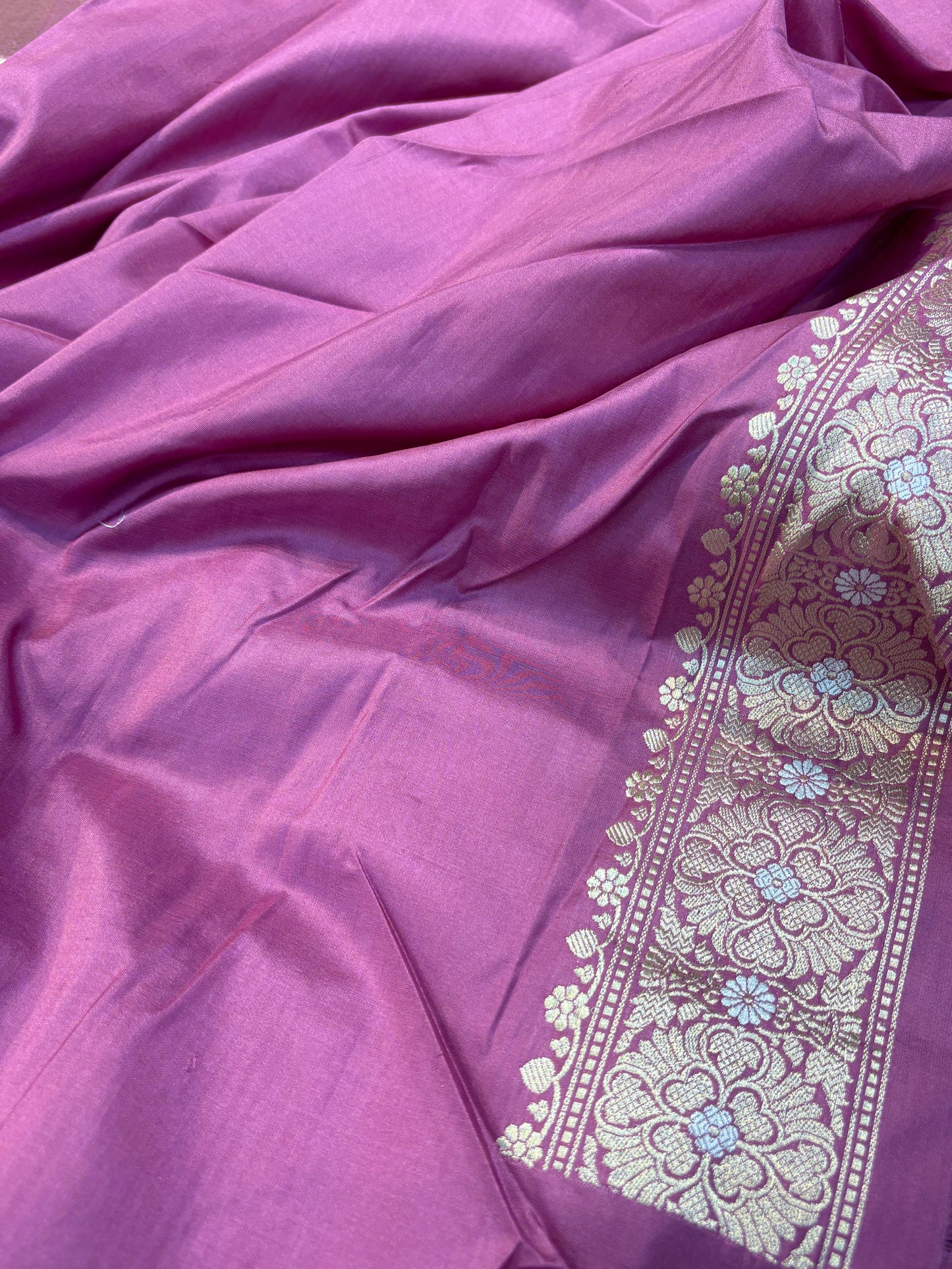 Lavender Pure Katan Jangla Banarasi Handloom Saree