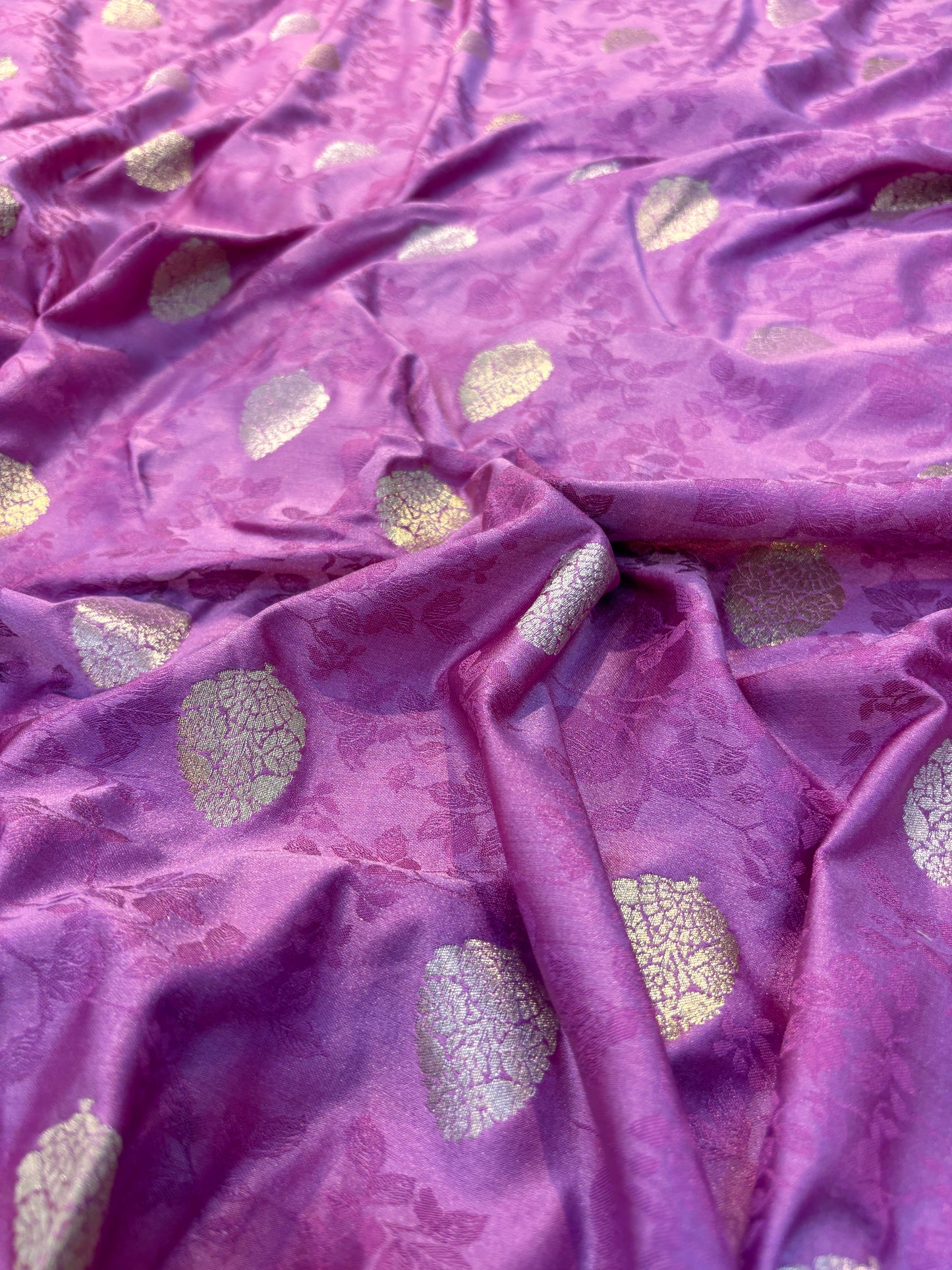 Lavender Semi Mashru Silk Banarasi Saree - Rungkaat