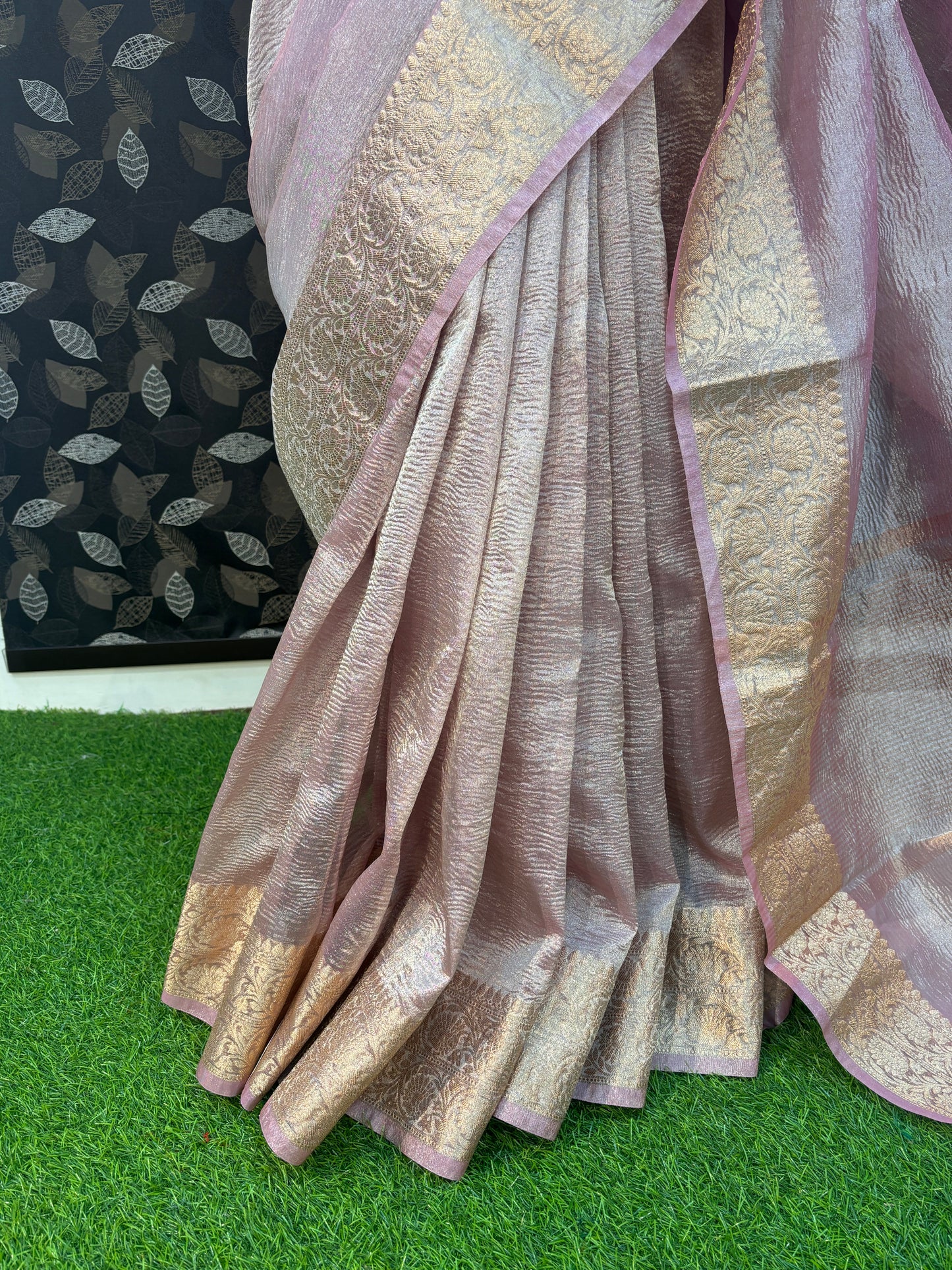 Light Pink Pure Crush Tissue Banarasi Handloom saree - Rungkaat