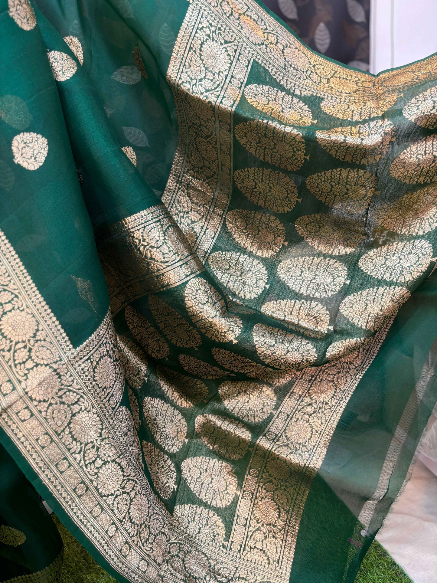 Green Banarasi handloom saree pallu with gold and silver paisley and temple motifs