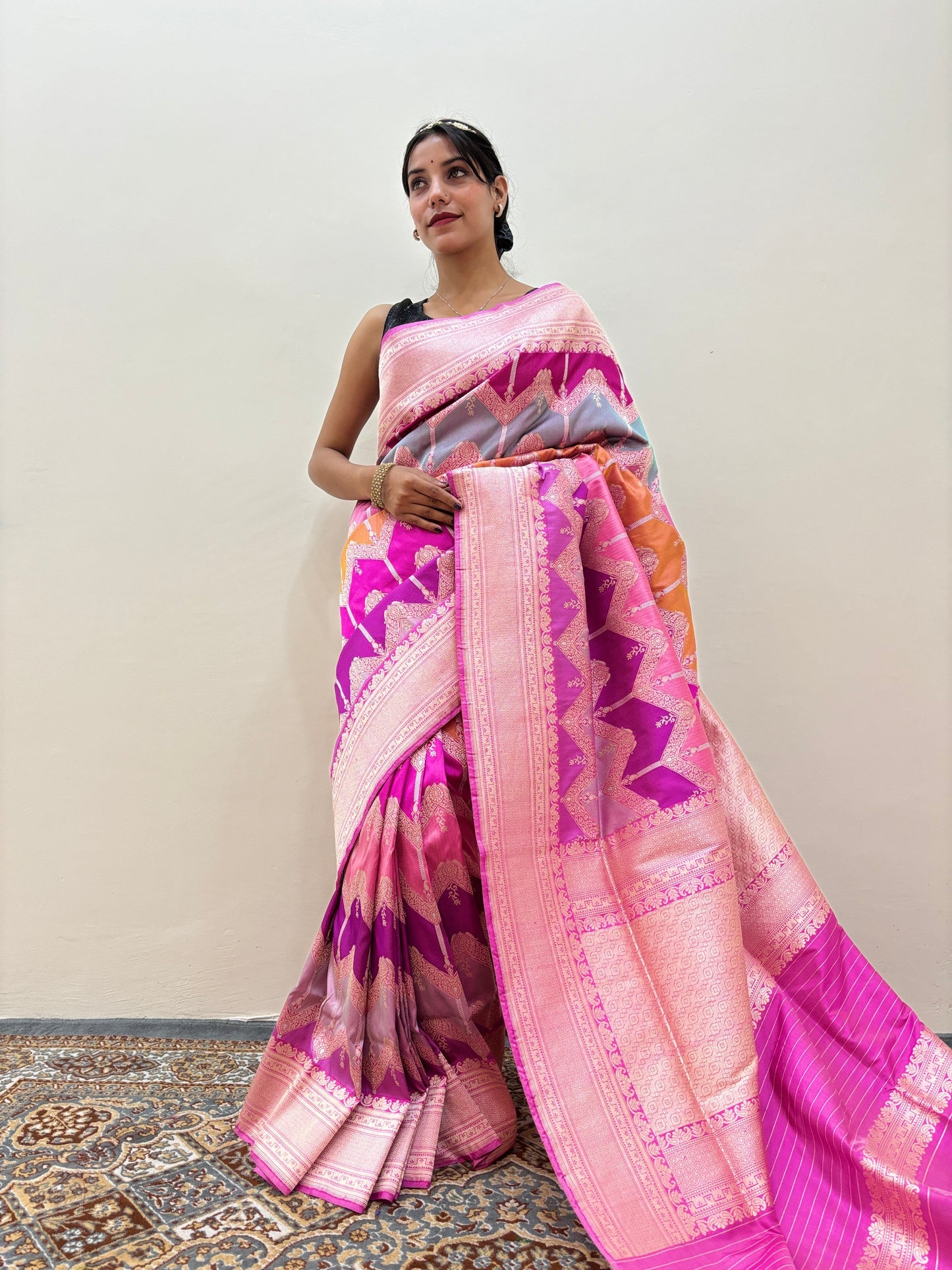 Rani Pink Shade Pure Katan Rangkat Banarasi Handloom Saree