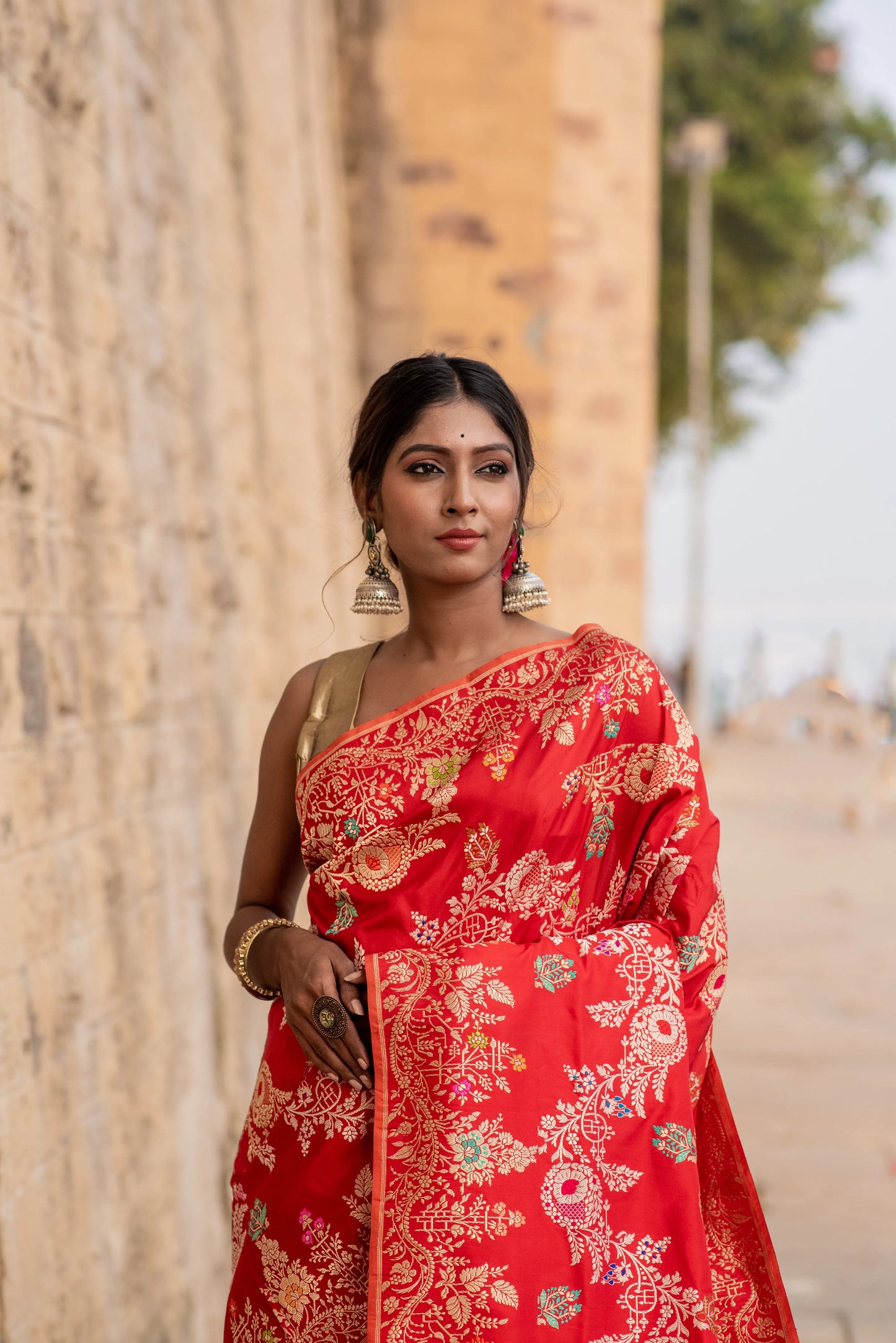 Pure Katan Kadhwa Meenakari Jangla Alfi Banaras Handloom Saree - Rungkaat