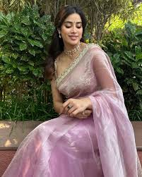 Jahanavi Kapoor Pink Tissue Saree - Rungkaat