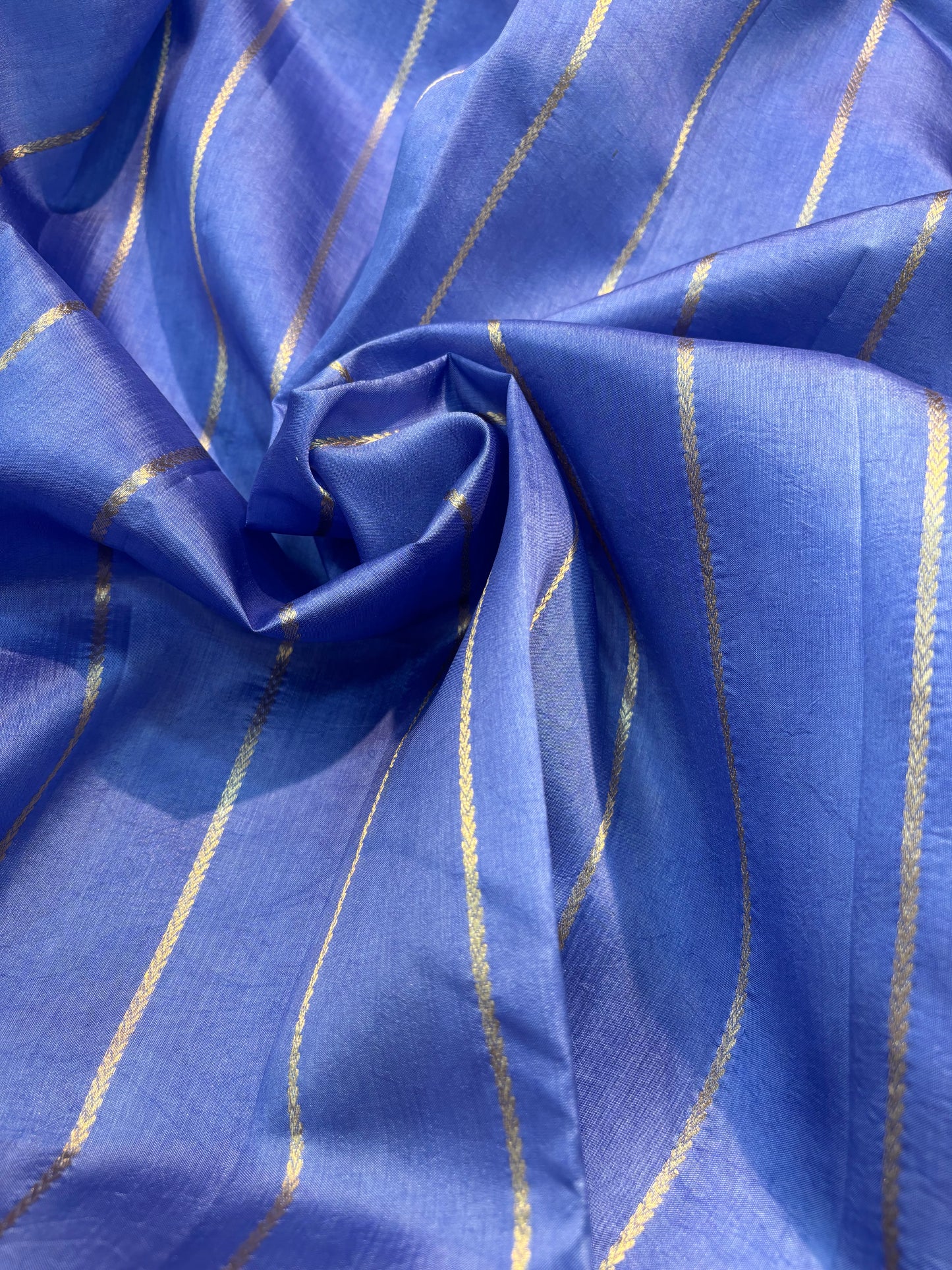 Light Blue Raw Mango Ada Kadhiyal Banarasi Handloom Saree