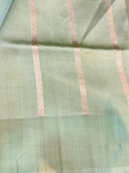 Pure Raw Mango Rungkaat Banarasi Handloom Saree