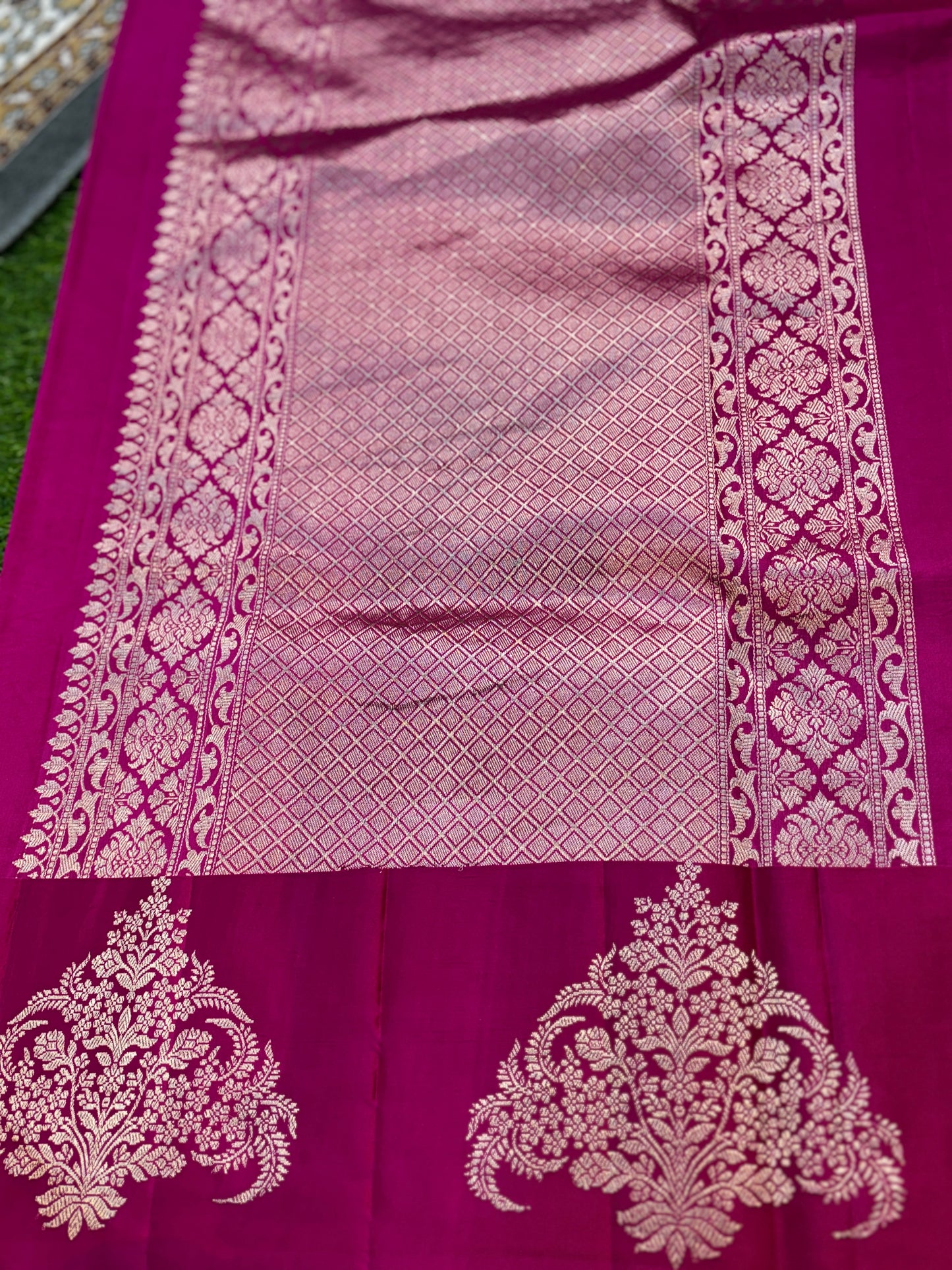 Rani Pink Pure Raw Mango Banarasi Handloom Saree