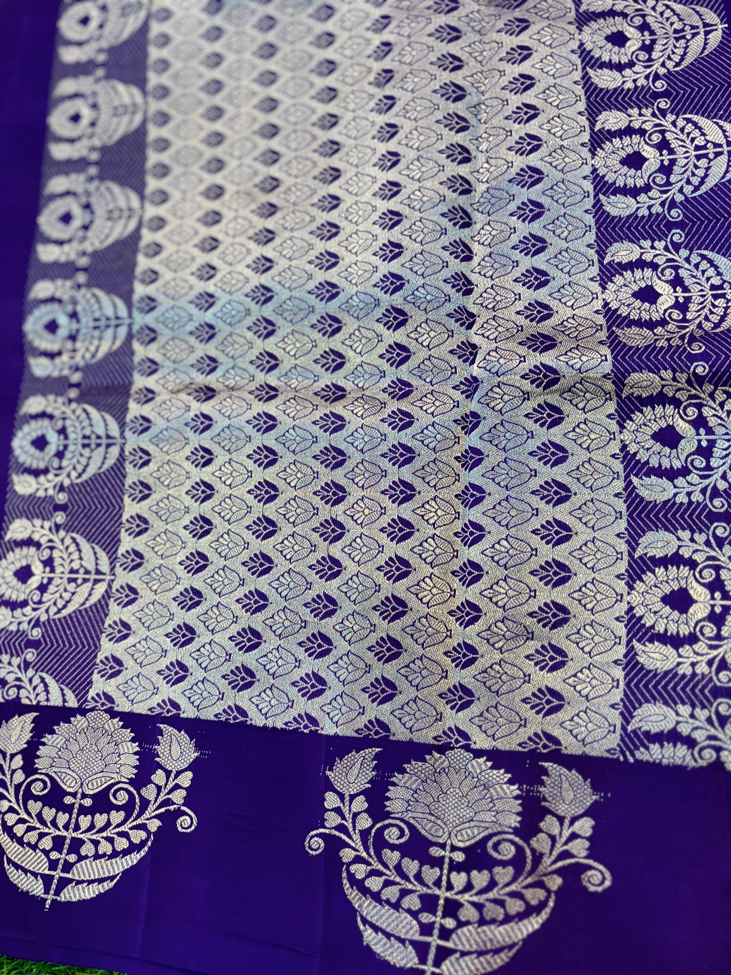 Purple Pure Raw Mango Banarasi Handloom Sari