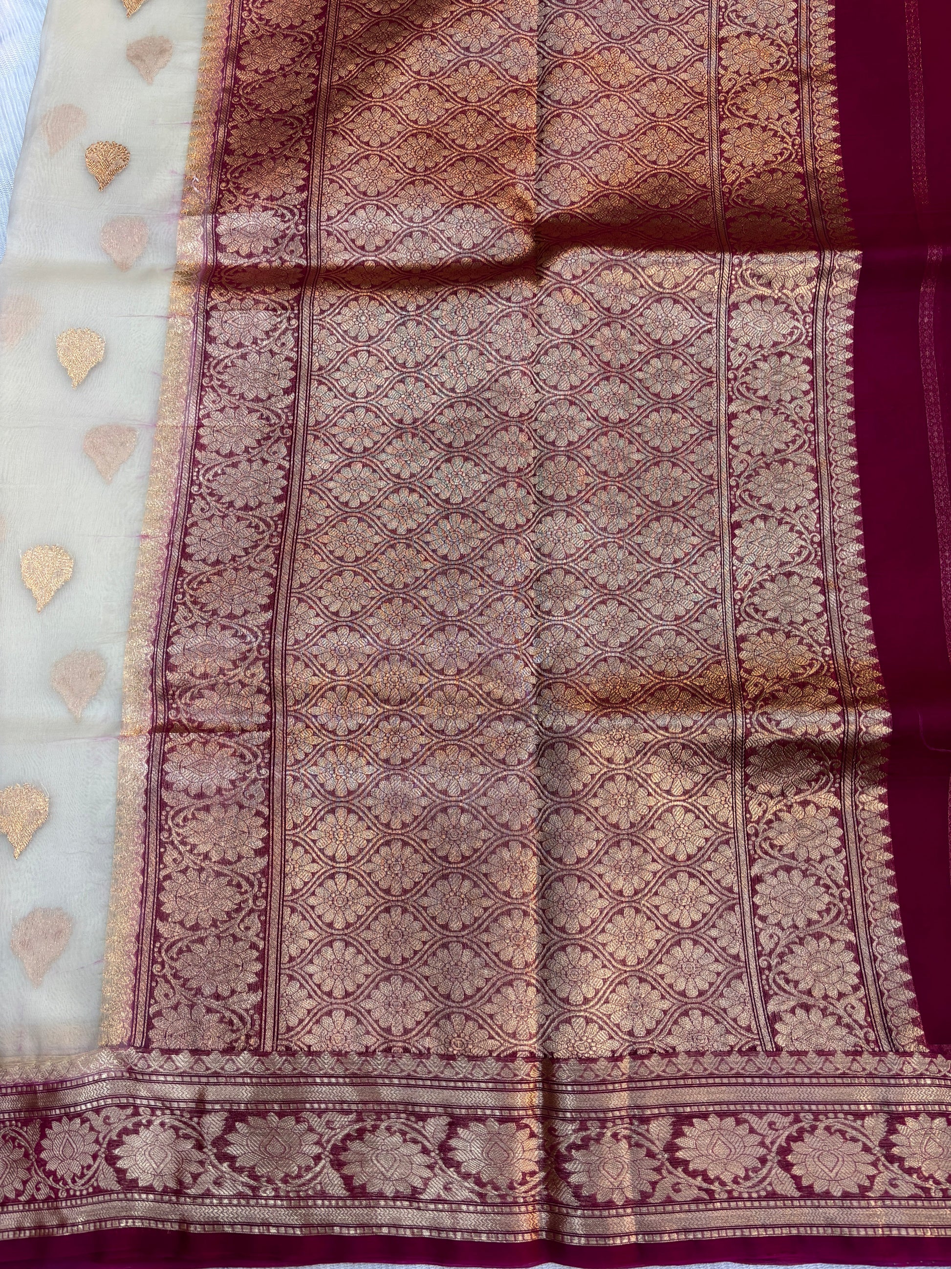 White-Rani Pink Pure Kora Designer Banarasi Handloom Saree 