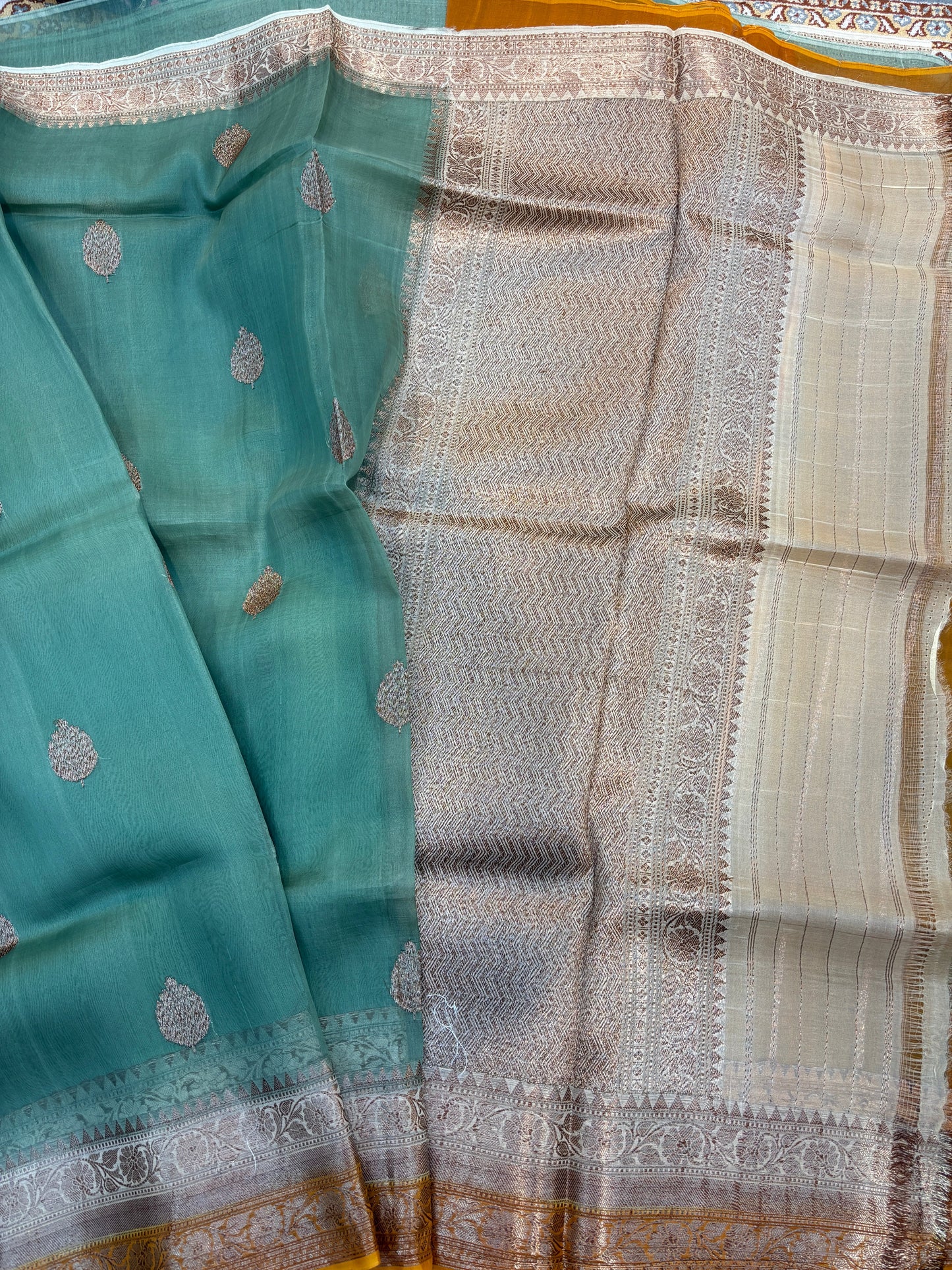 Pure Kora Antique Zari Banarasi Handloom Saree 