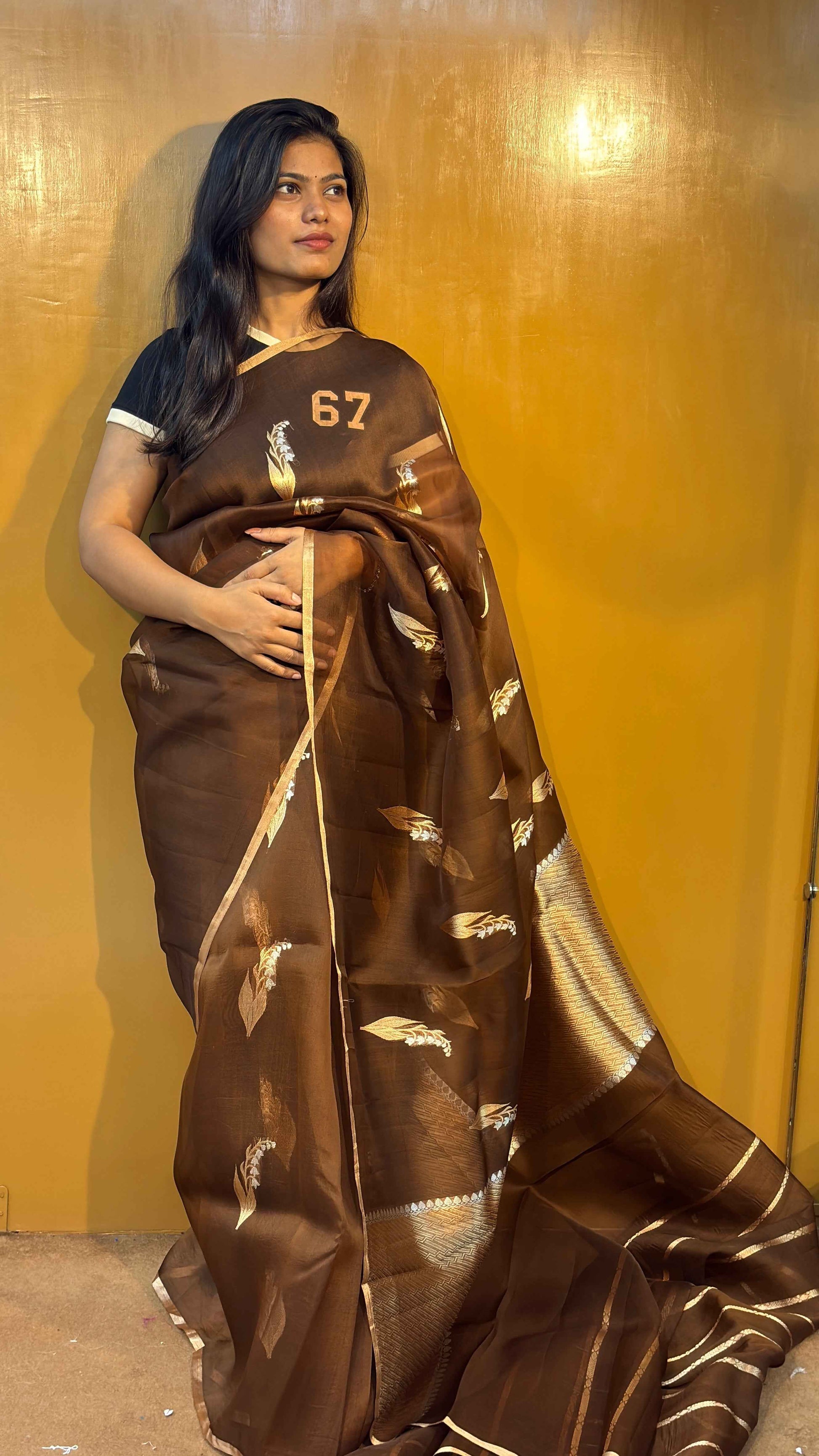 Pure Kora Designer Kadhuwa Banarasi Handloom Saree 