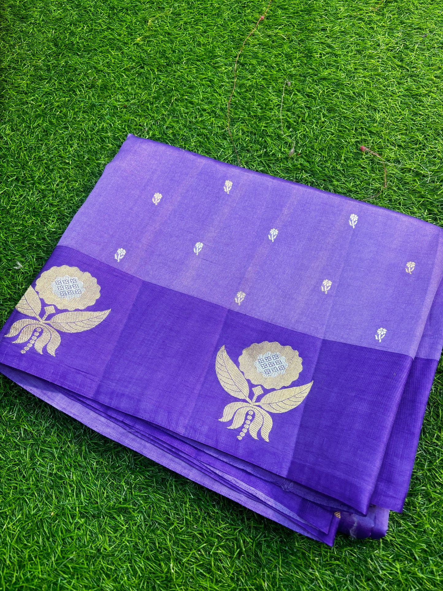 Lavender Pure Raw Mango Banarasi Handloom Saree