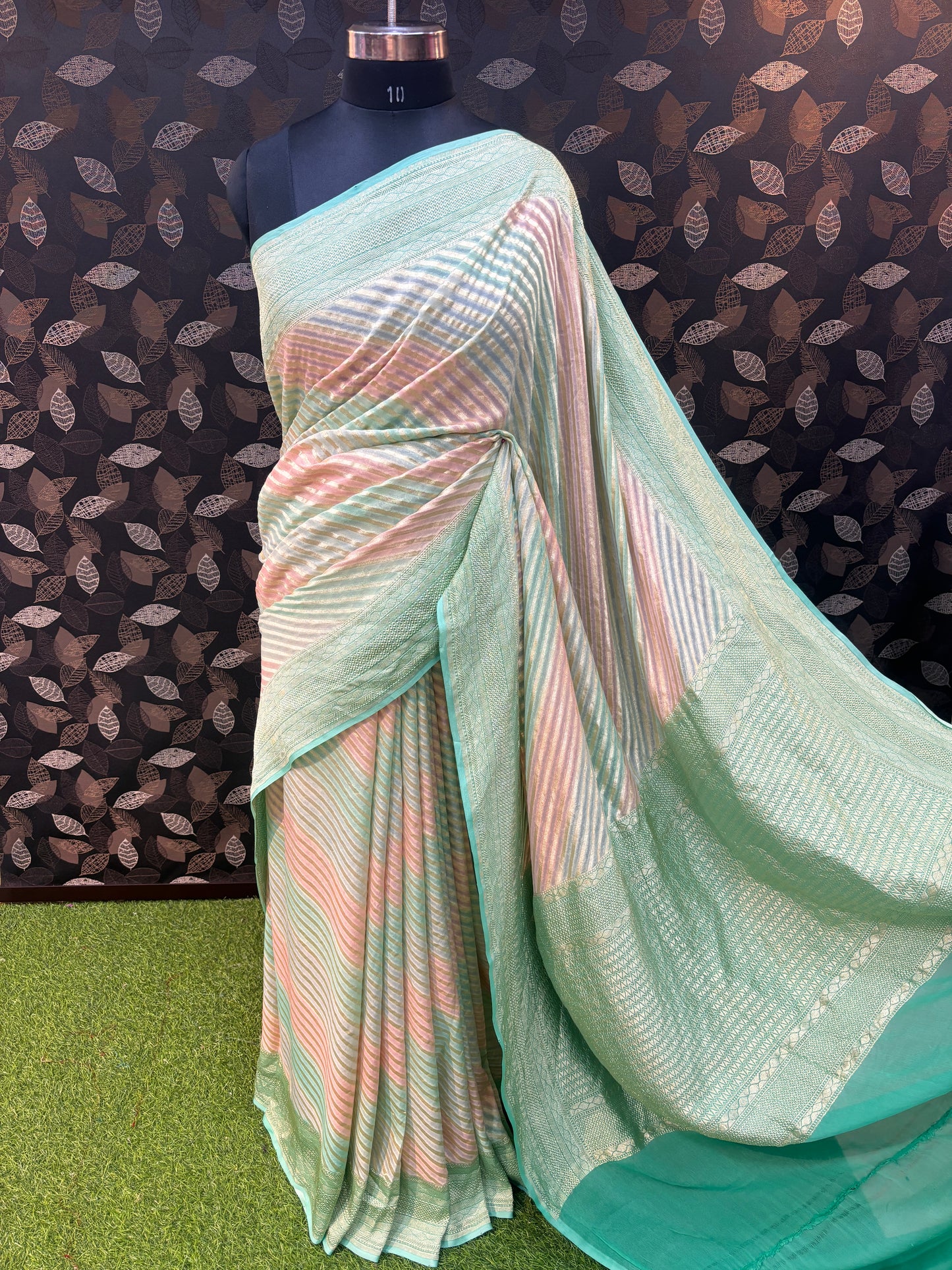 Lingh Green Pure Khaddi Georgette Rungkaat Banarasi Handloom Saree