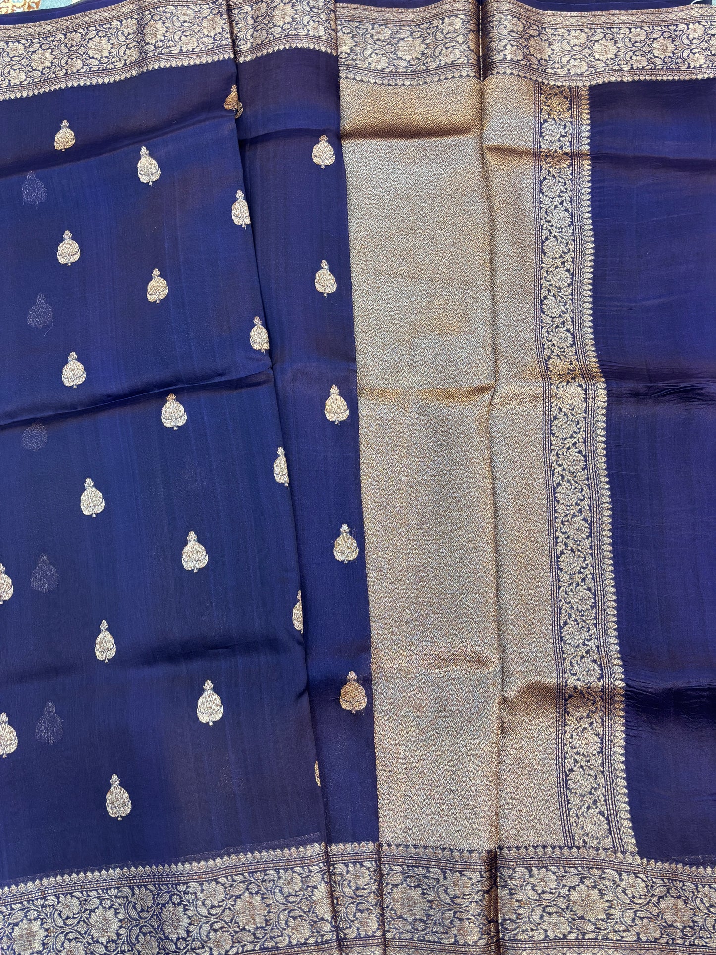 Pure Kora Antique Zari Banarasi Handloom Saree