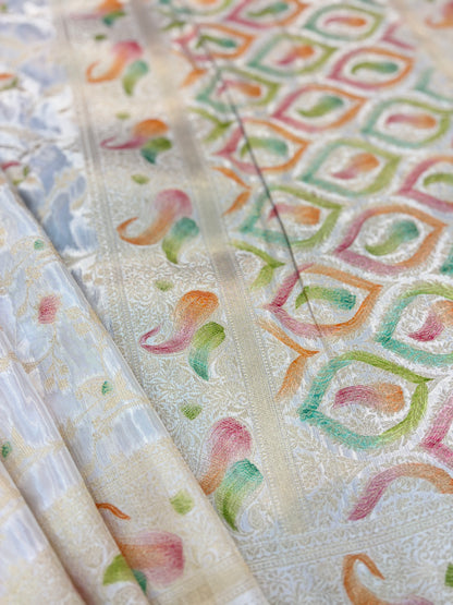 White Disginer Banarasi saree