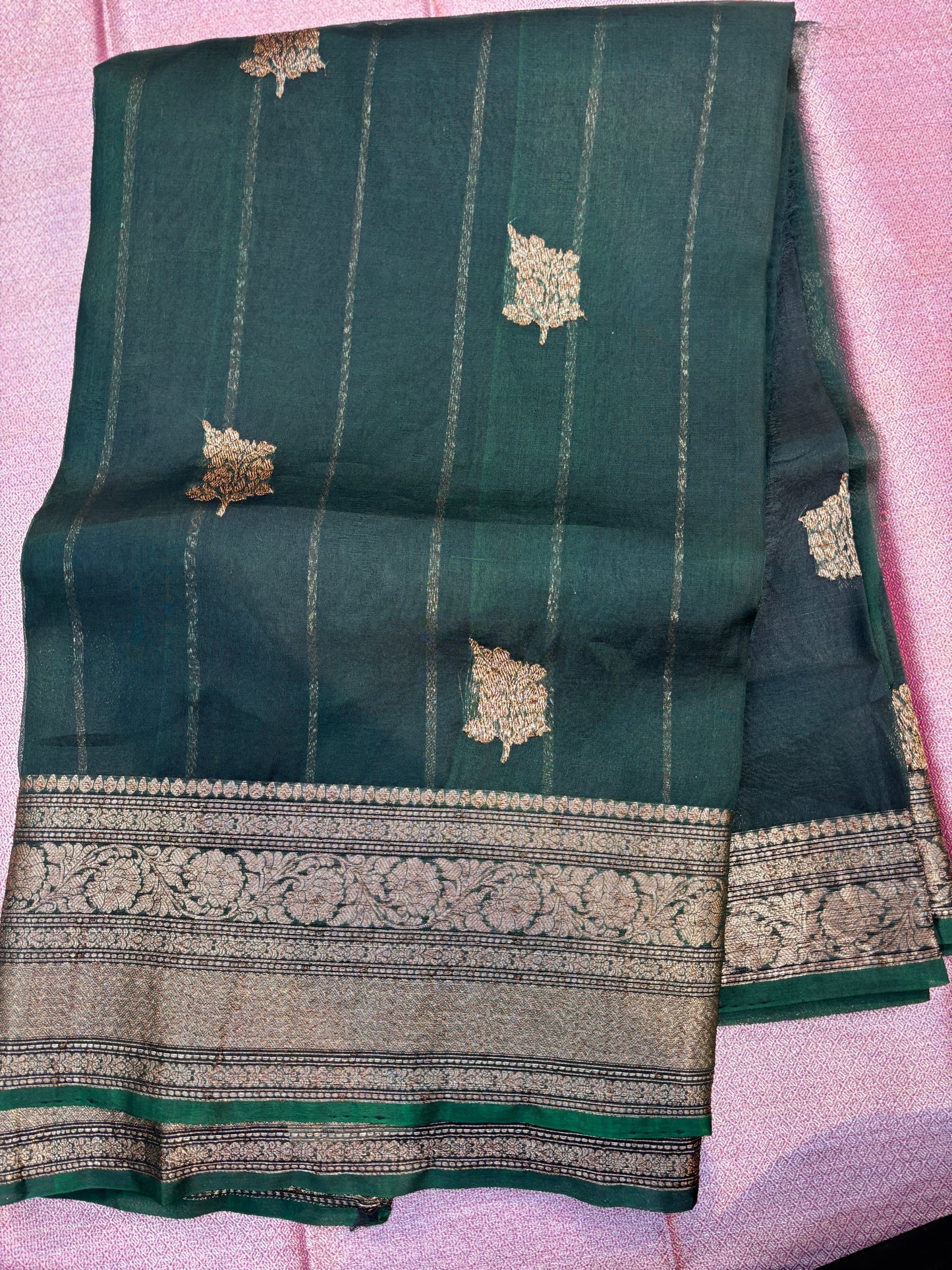 Bottle Green Pure Kora Antique Zari Banarasi Handloom Saree