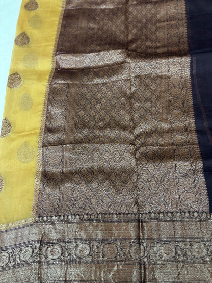 Lemon Yellow with Bottle Green Border Pure Kora Antique Zari Banarasi Handloom Saree