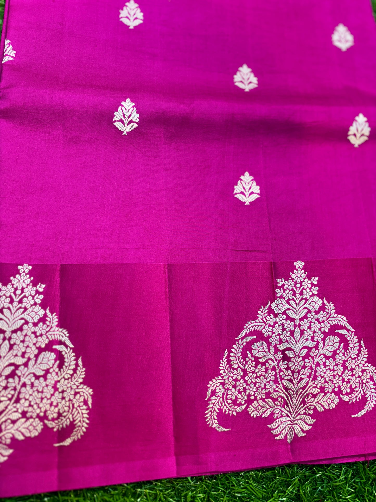 Rani Pink Pure Raw Mango Banarasi Handloom Saree