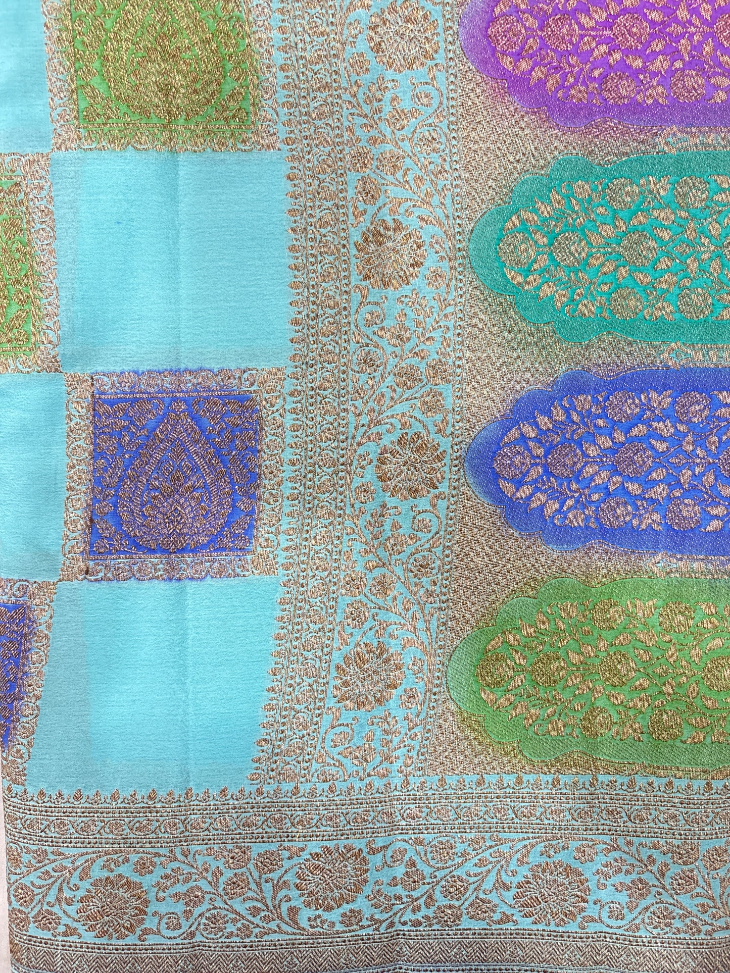 Pure Crape Rungkaat Banarasi Handloom Saree