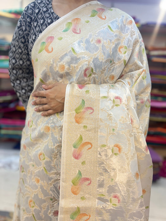 White Disginer Banarasi saree