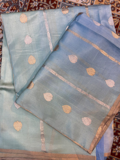 Powder Blue Pure Raw Mango Rungkaat Banarasi Handloom Saree