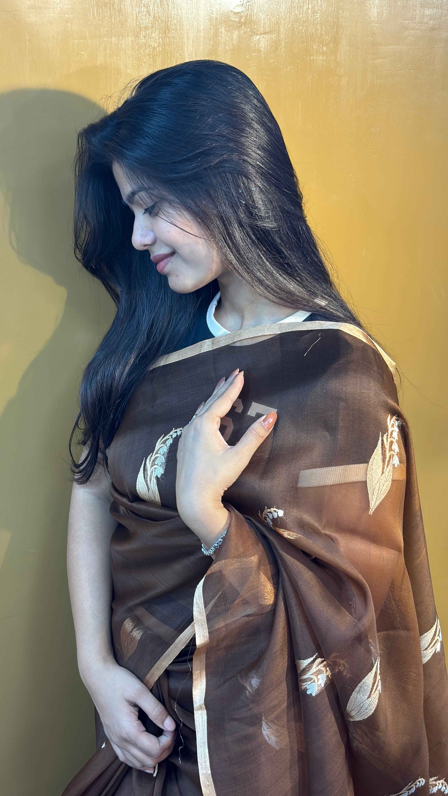 Pure Kora Designer Kadhuwa Banarasi Handloom Saree 