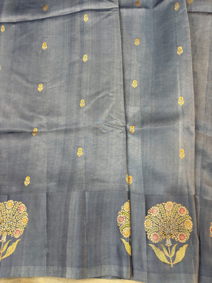 Pure Katan Light Weight Raw Mango Banarasi Handloom Saree
