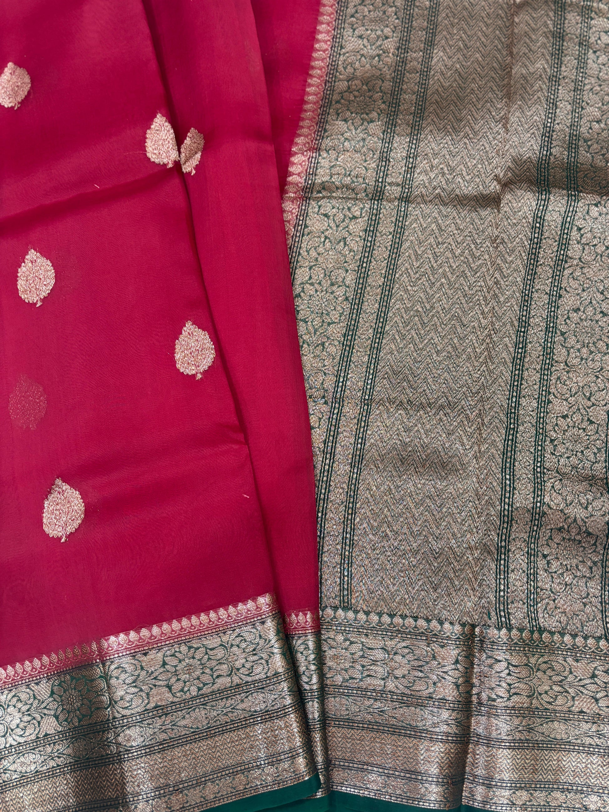 Red With Rama Green Pure Kora Antique Zari Banarasi Handloom Saree 