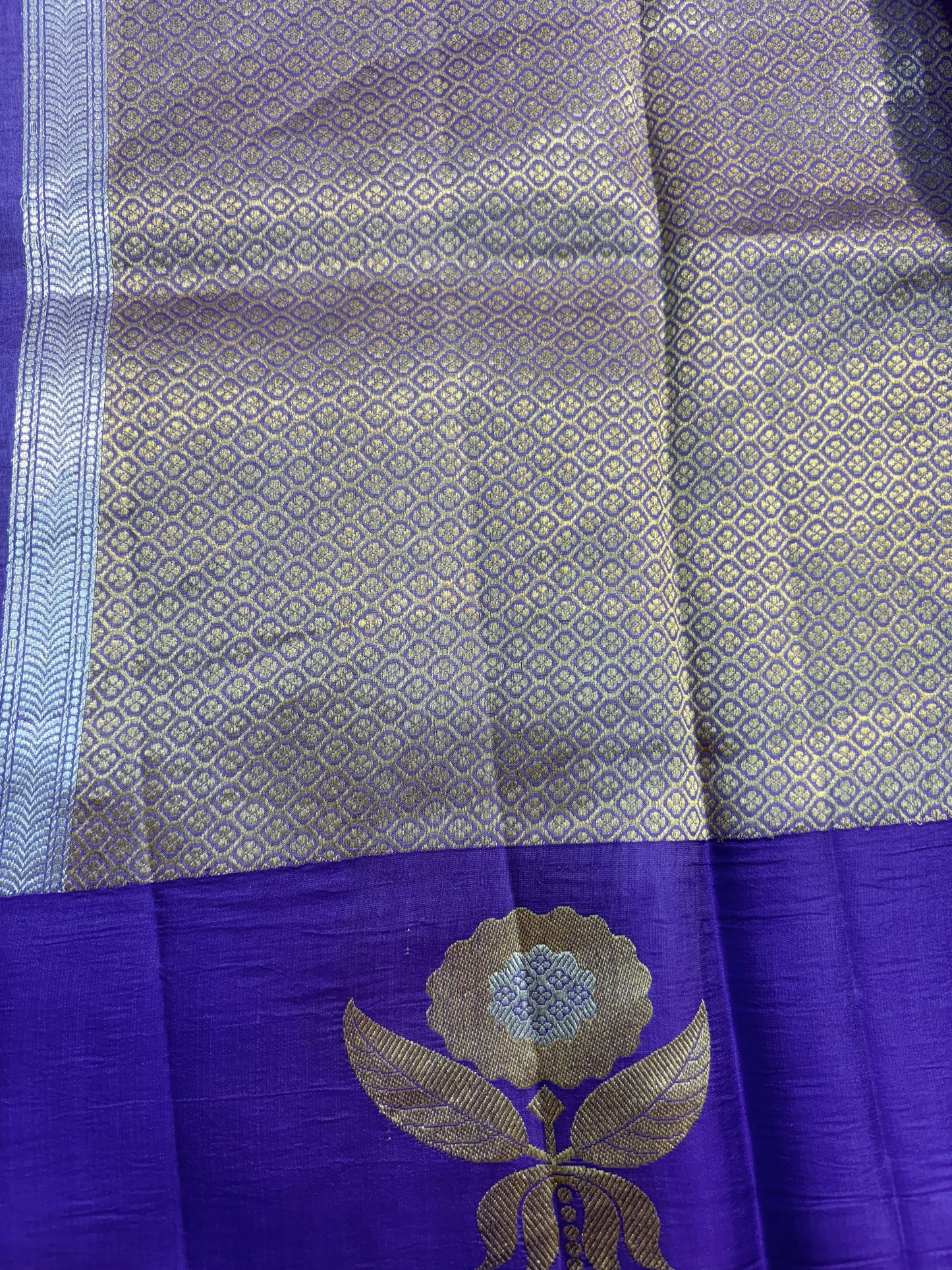 Lavender Pure Raw Mango Banarasi Handloom Saree