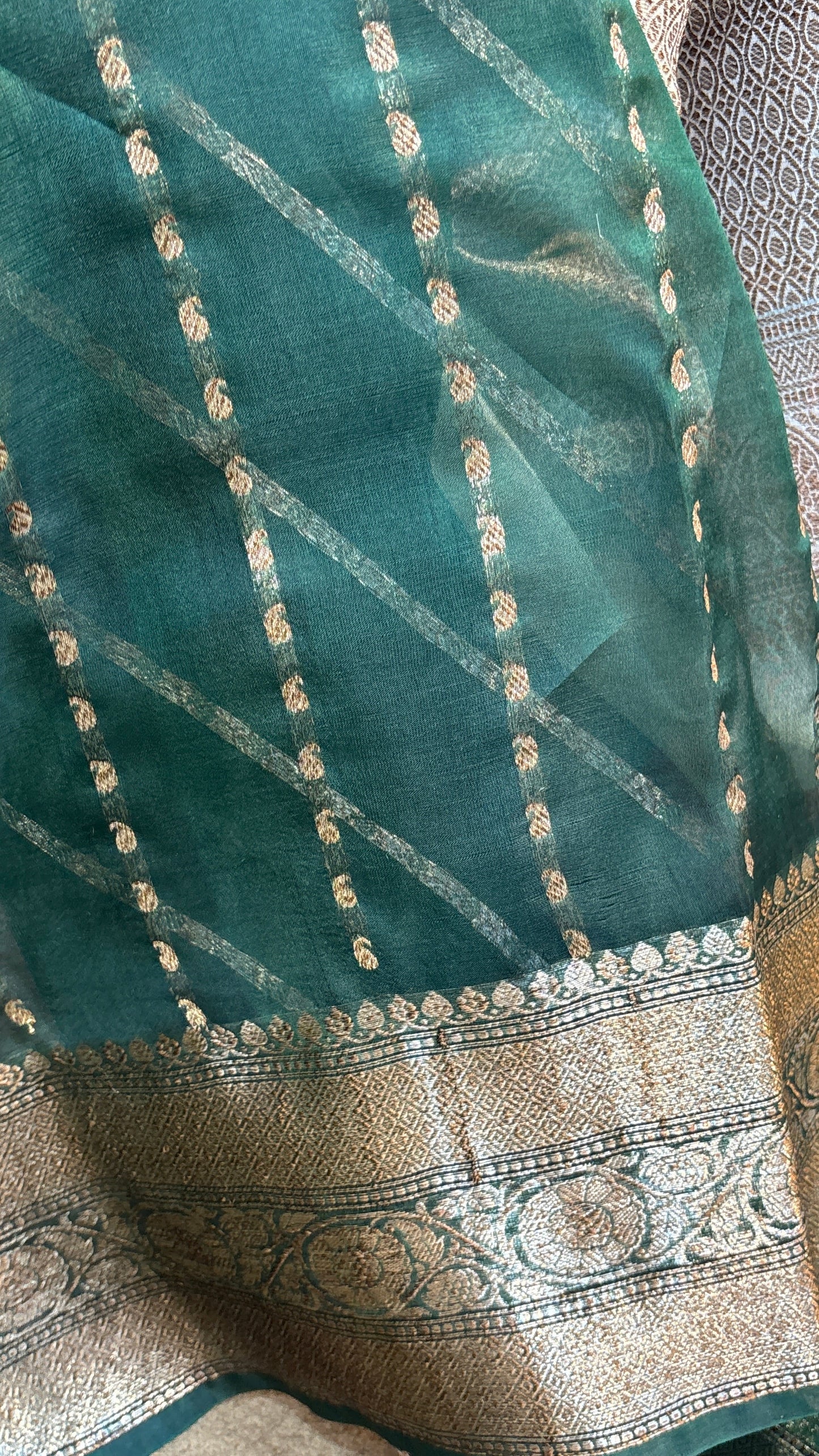 Red 3D Border Pure kora Antique Zari Banarasi Handloom Saree 