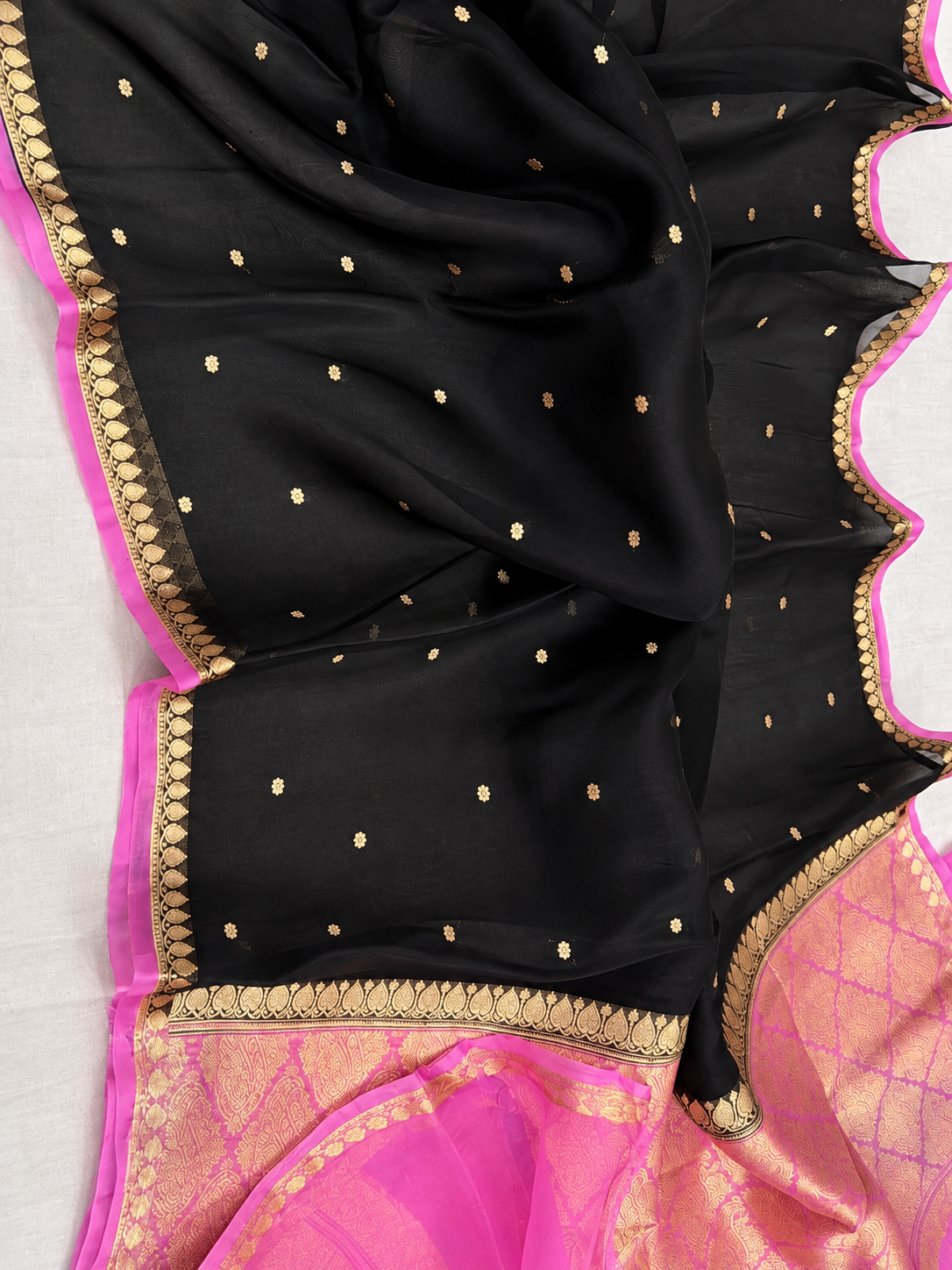 Black with Pink Pure Pure Kora Silk Kadhuwa Banarasi Handloom Saree 
