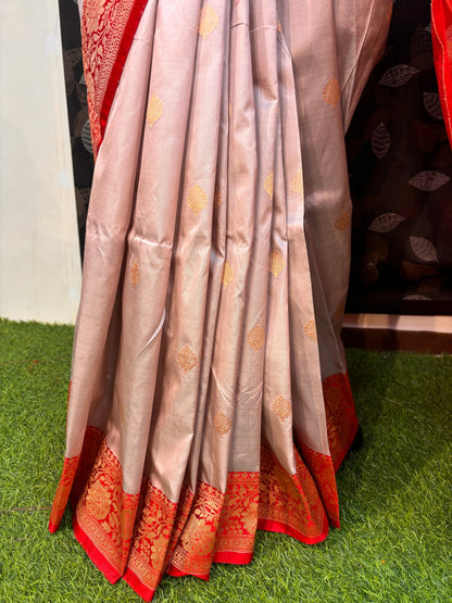 Creamy White Pure Katan Kadhiyal Meenakari Banarasi Handloom Sareee - Rungkaat