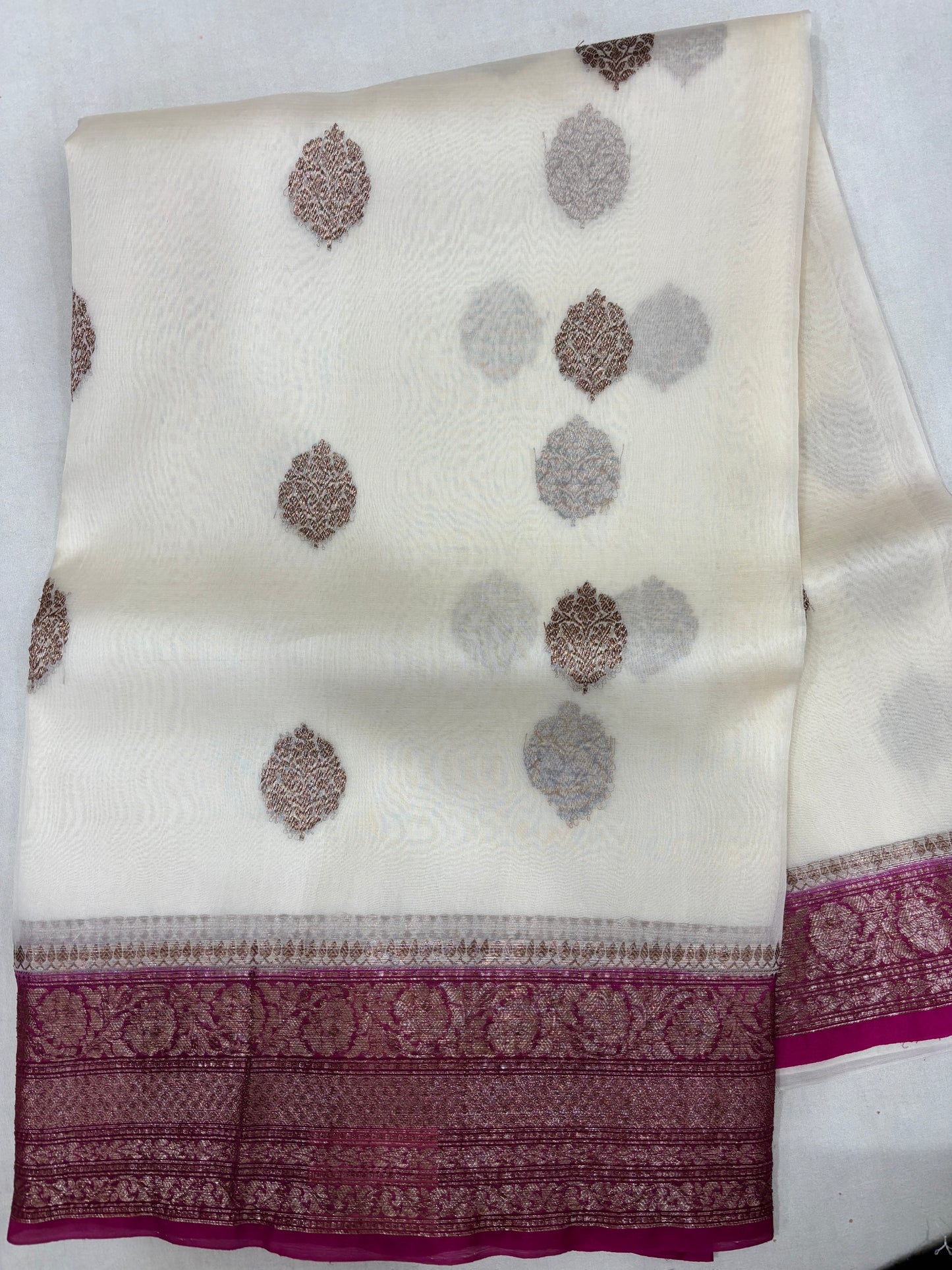 White with Pink Border Pure Kora Antique Zari Banarasi Handloom Saree