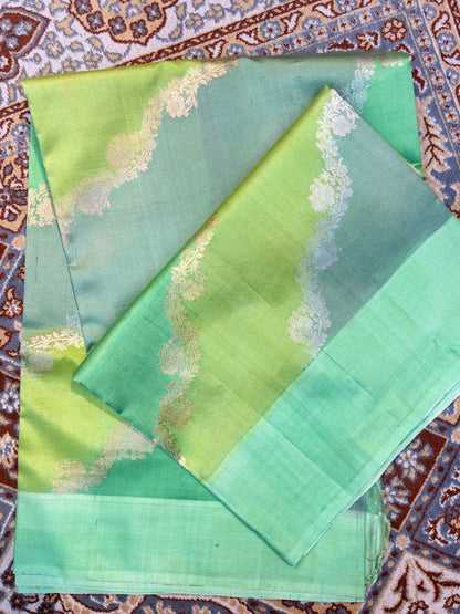Light Green Pure Raw Mango Rungkaat Banarasi Handloom Saree