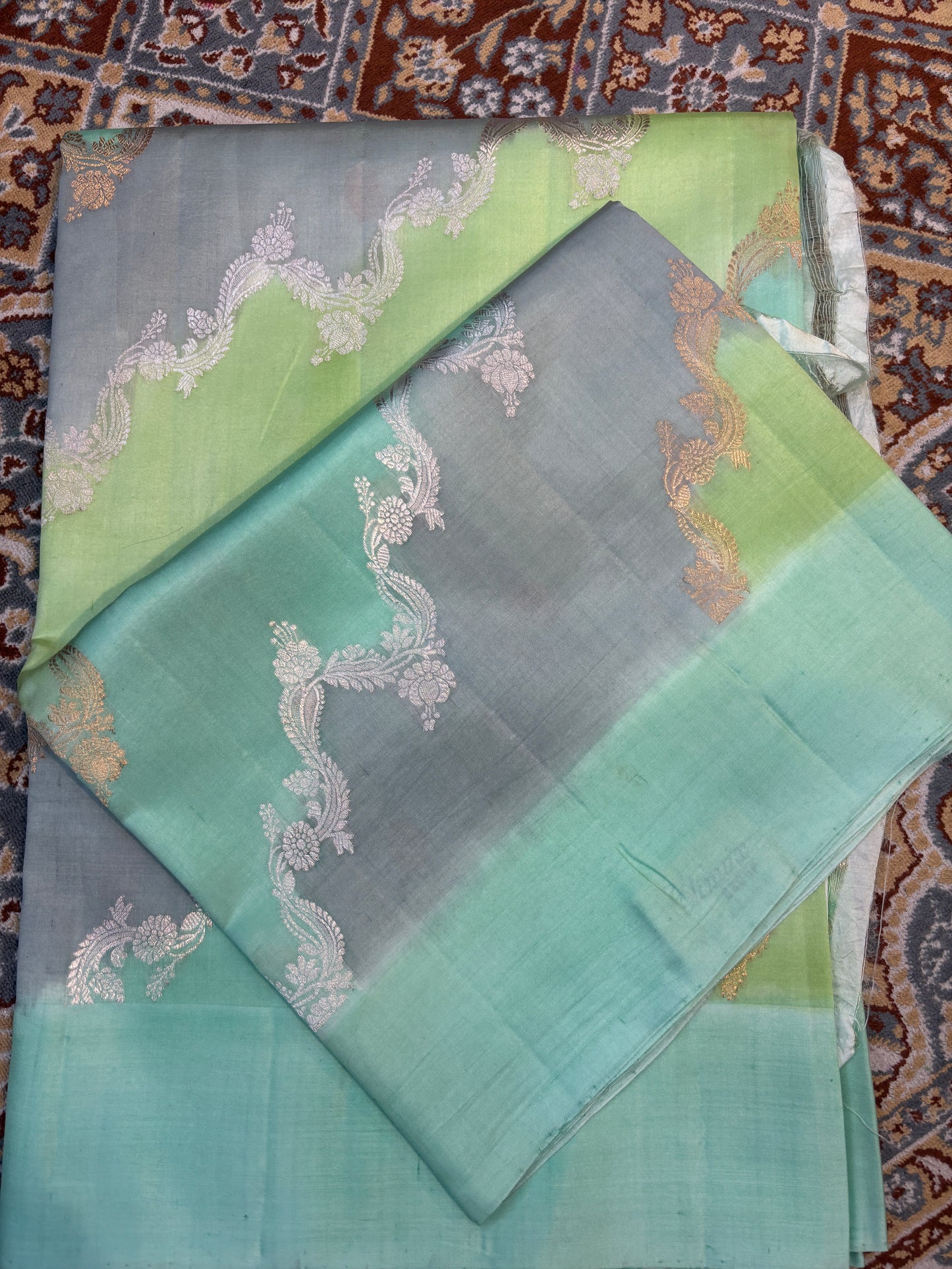Pure Raw Mango Rungkaat Banarasi Handloom Saree