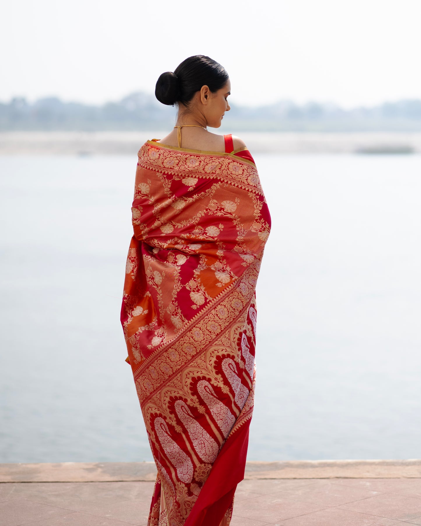 Red Rungkaat Pure Katan Kadhiyal Banaras Handloom Saree