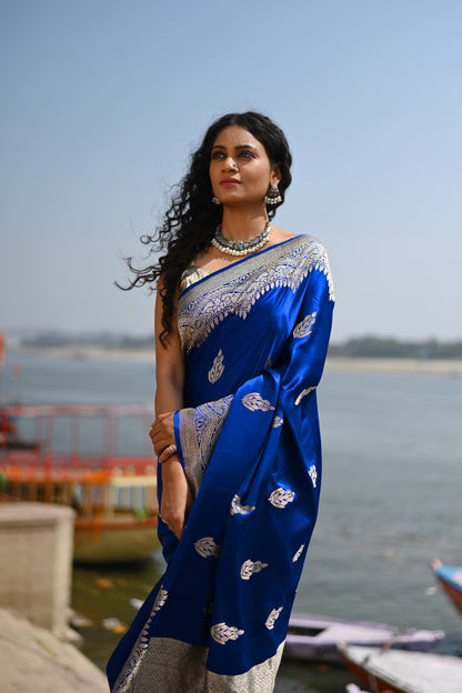 Blue Pure Mashru Kadhiyal Boota Banaras Handloom Saree