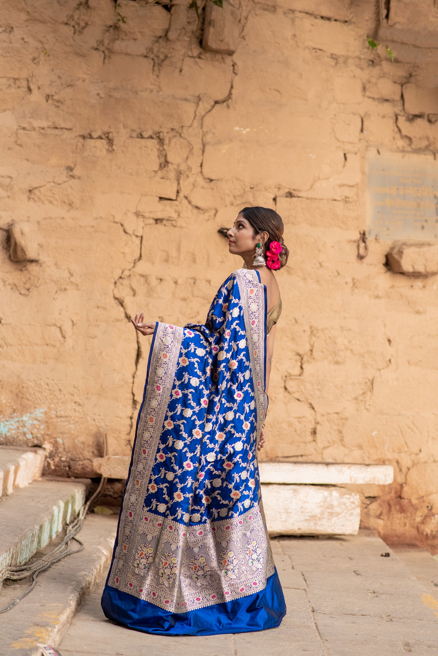 Pure Banarasi Katan jangla Meena Handloom Saree